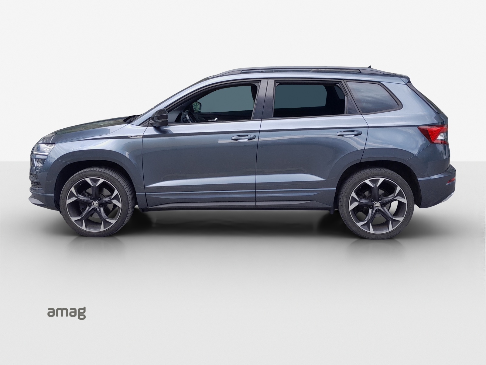 SKODA Karoq 2.0 TSI SportLine 4x4 DSG-image-1