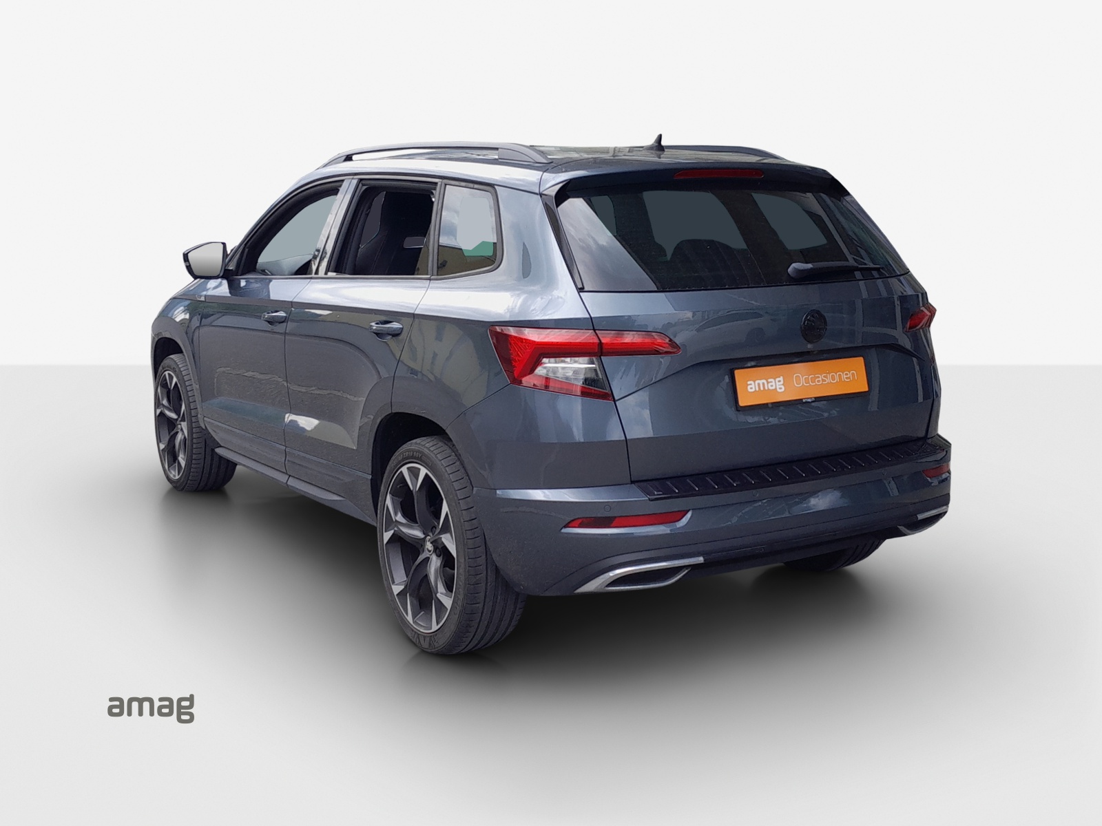 SKODA Karoq 2.0 TSI SportLine 4x4 DSG-image-2