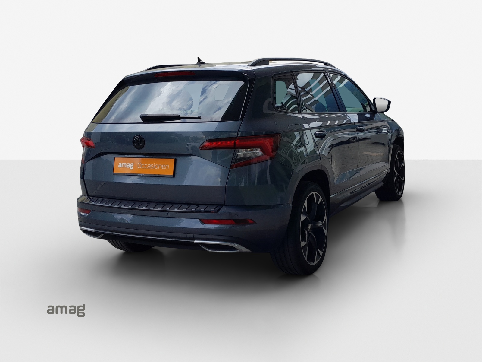 SKODA Karoq 2.0 TSI SportLine 4x4 DSG-image-4