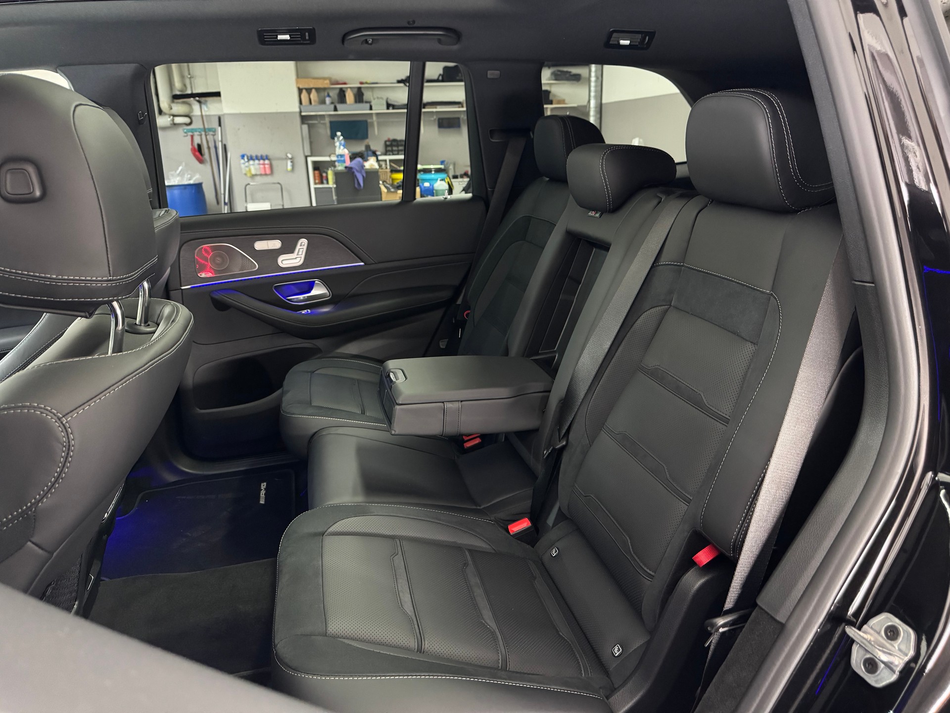 MERCEDES-BENZ GLS 63 AMG 4Matic +-image-17