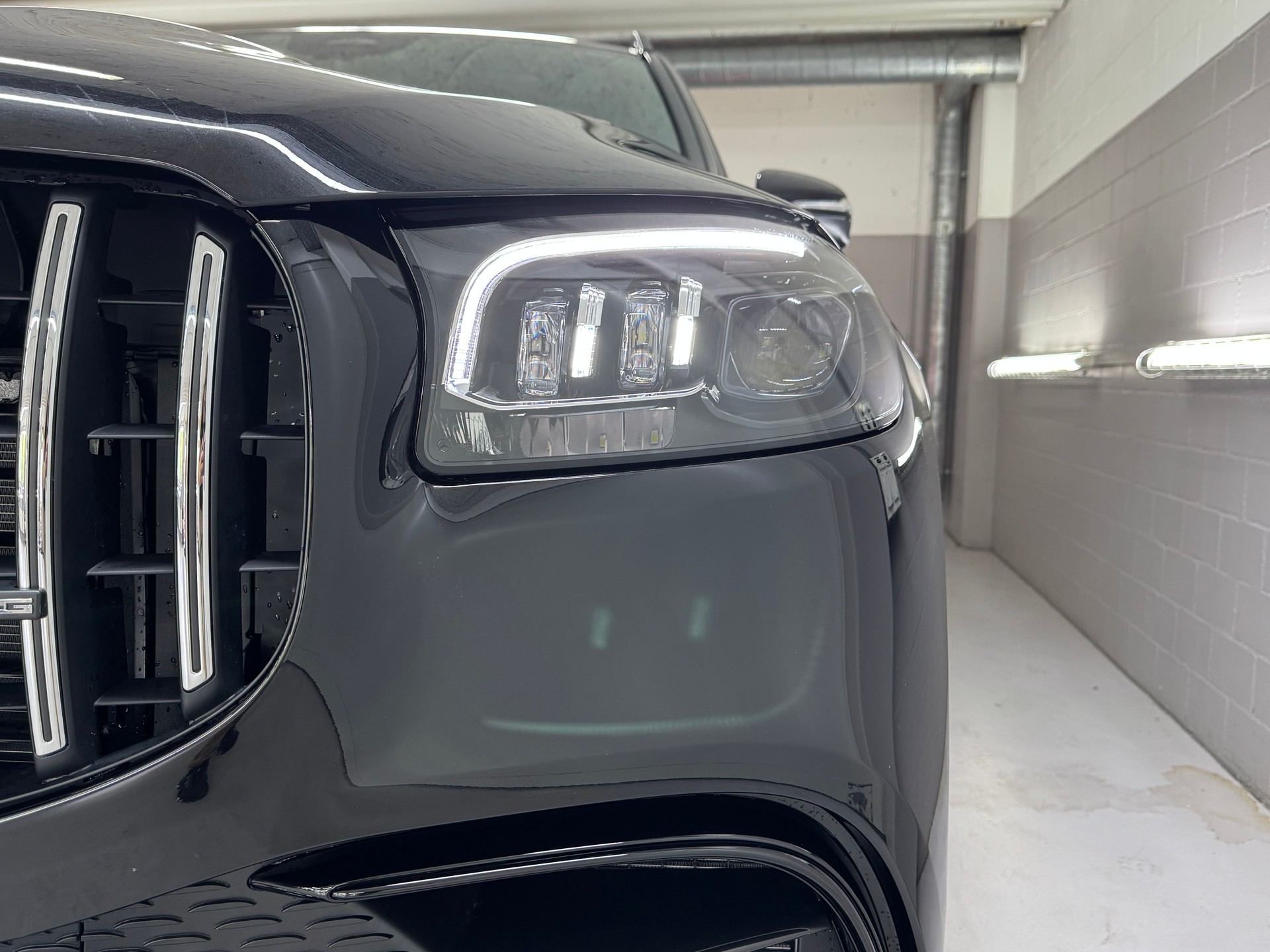 MERCEDES-BENZ GLS 63 AMG 4Matic +-image-7
