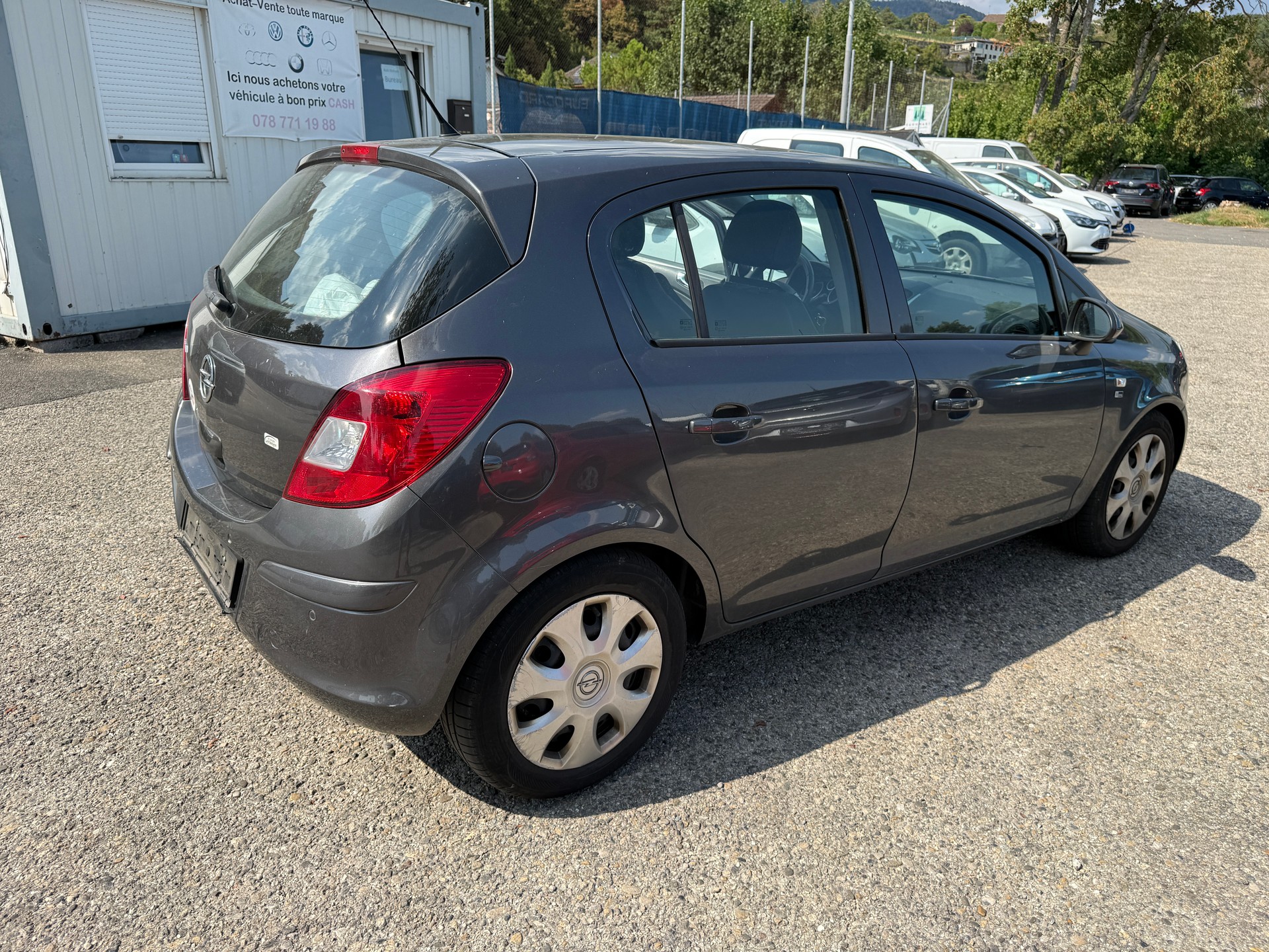 OPEL Corsa 1.4 TP Enjoy-image-13