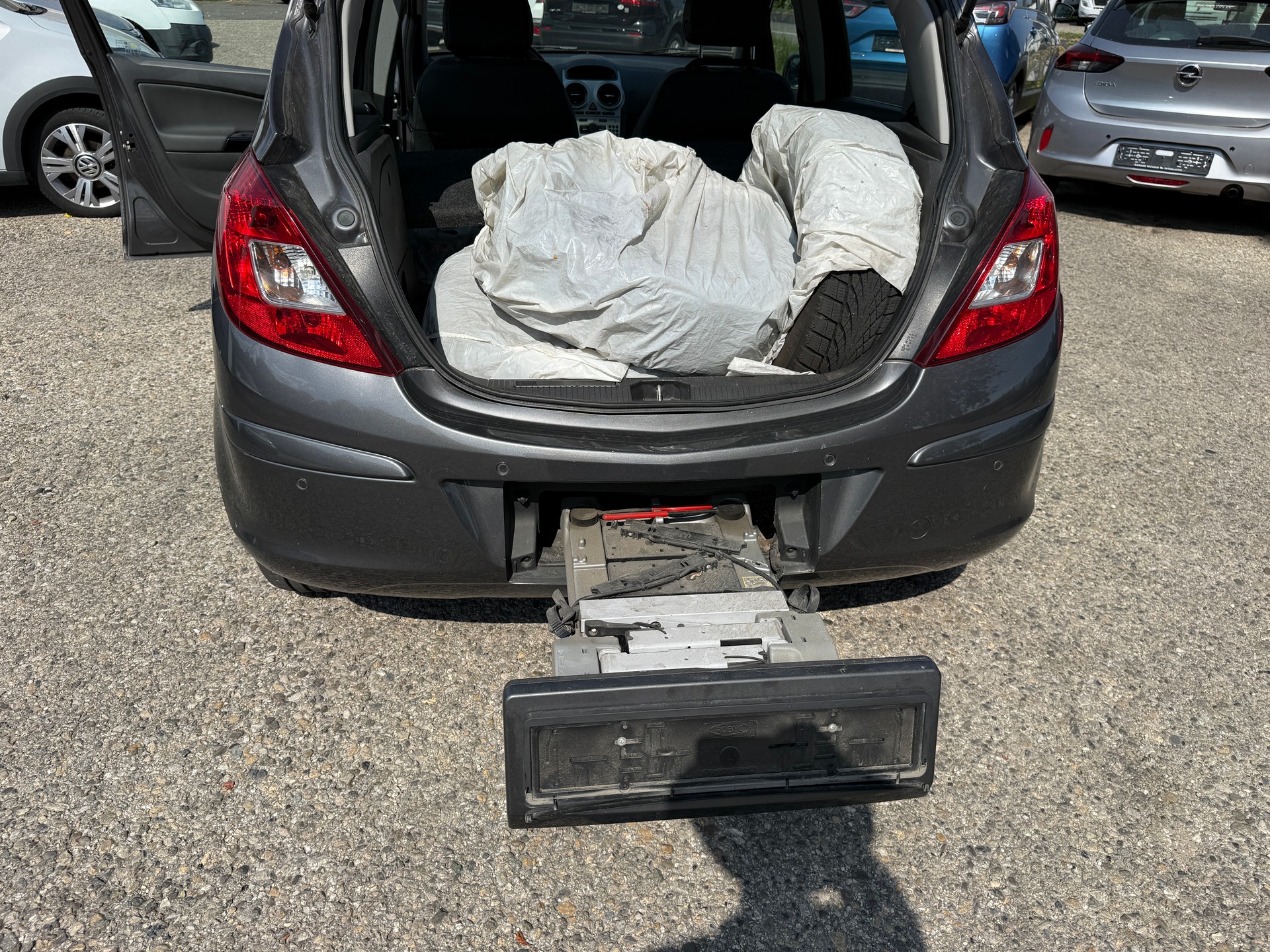 OPEL Corsa 1.4 TP Enjoy-image-10