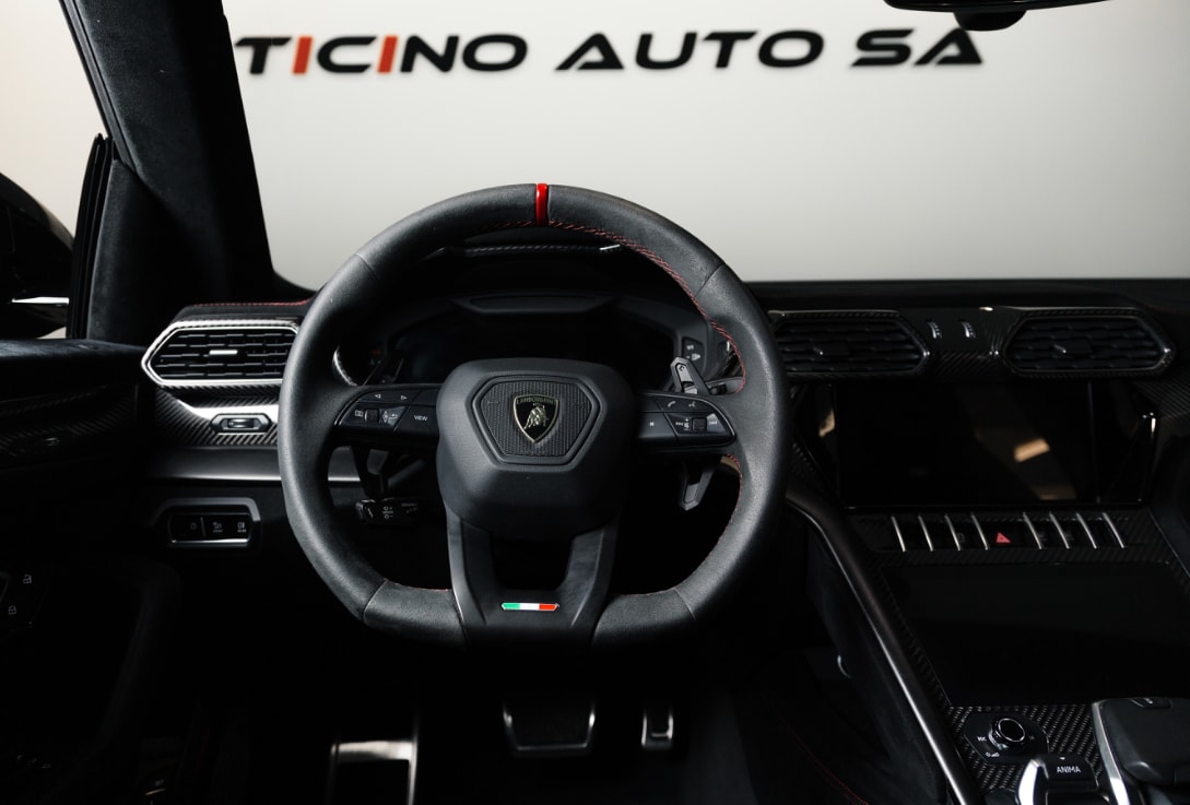 LAMBORGHINI Urus Performante-image-10