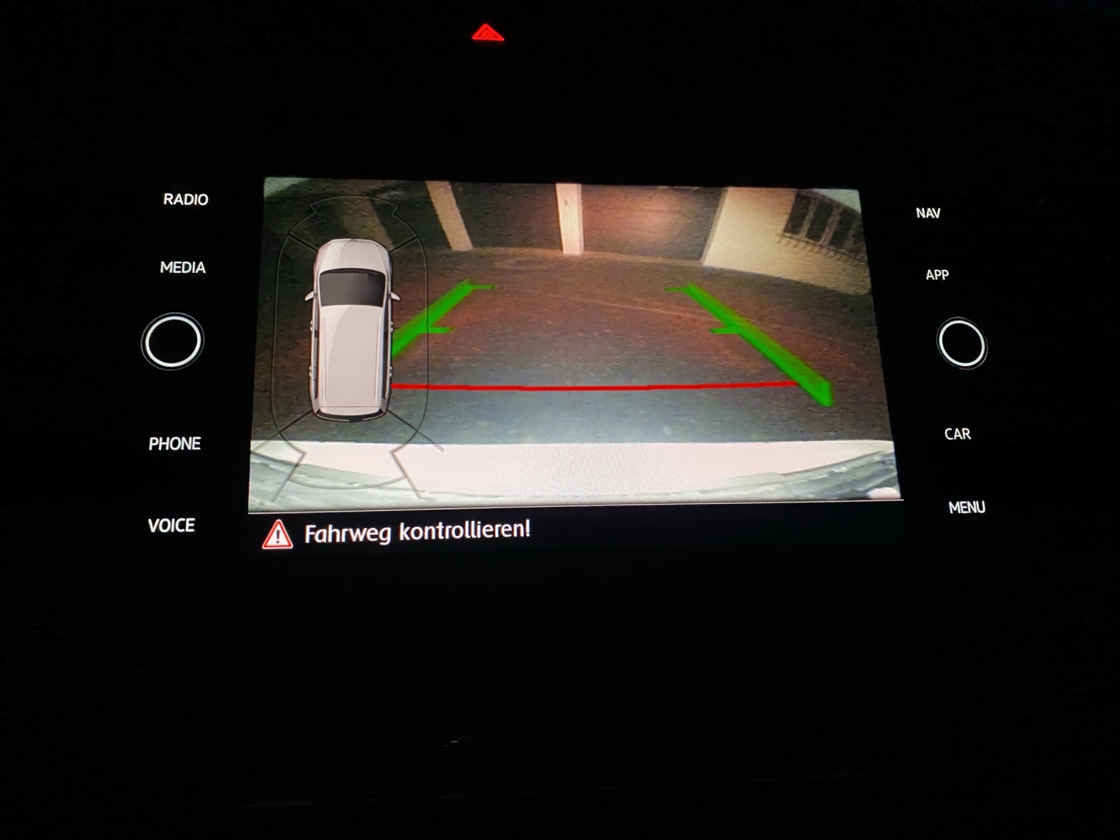 VW Touran 1.5 Benzin TSI 150-PS DSG-Automat 7 F-Plätzer Frisch MFK & ab Service Schweizer Fahrzeug aus erster Schweizer Hand-image-25