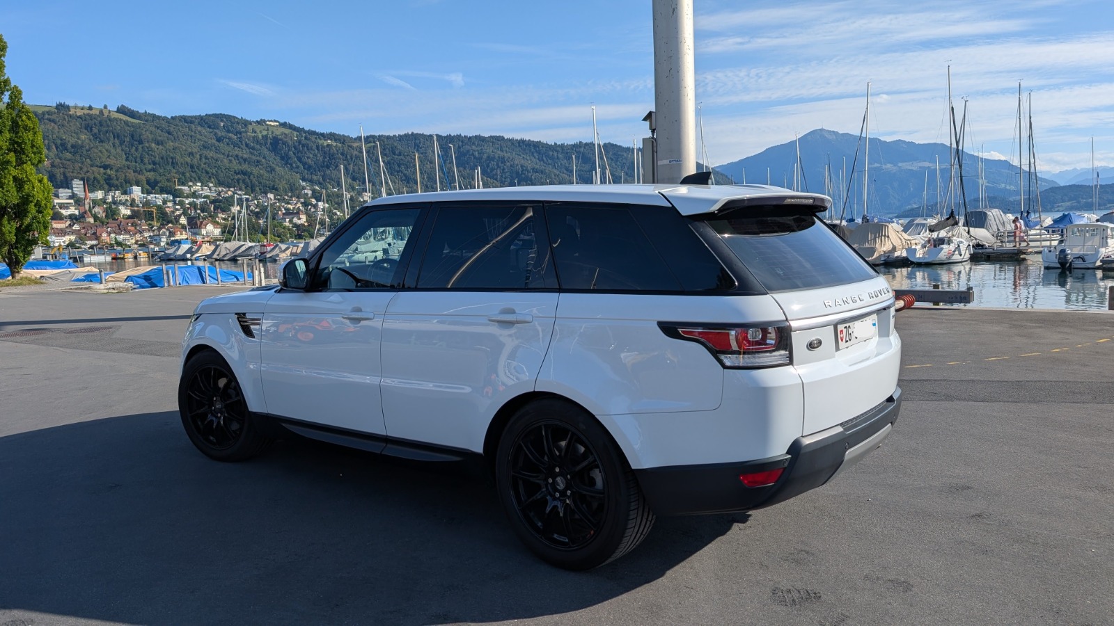 LAND ROVER Range Rover Sport 2.0SD4 HSE Automatic-image-3