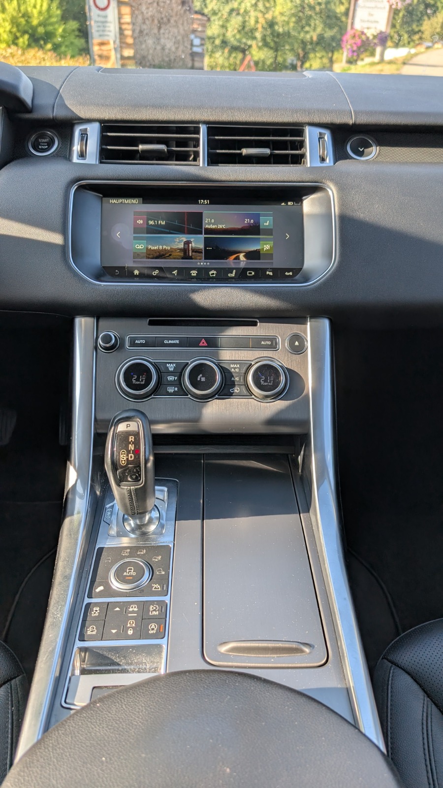 LAND ROVER Range Rover Sport 2.0SD4 HSE Automatic-image-8