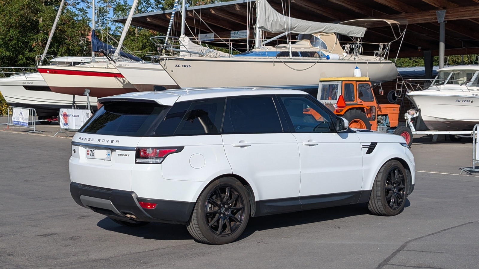 LAND ROVER Range Rover Sport 2.0SD4 HSE Automatic-image-1