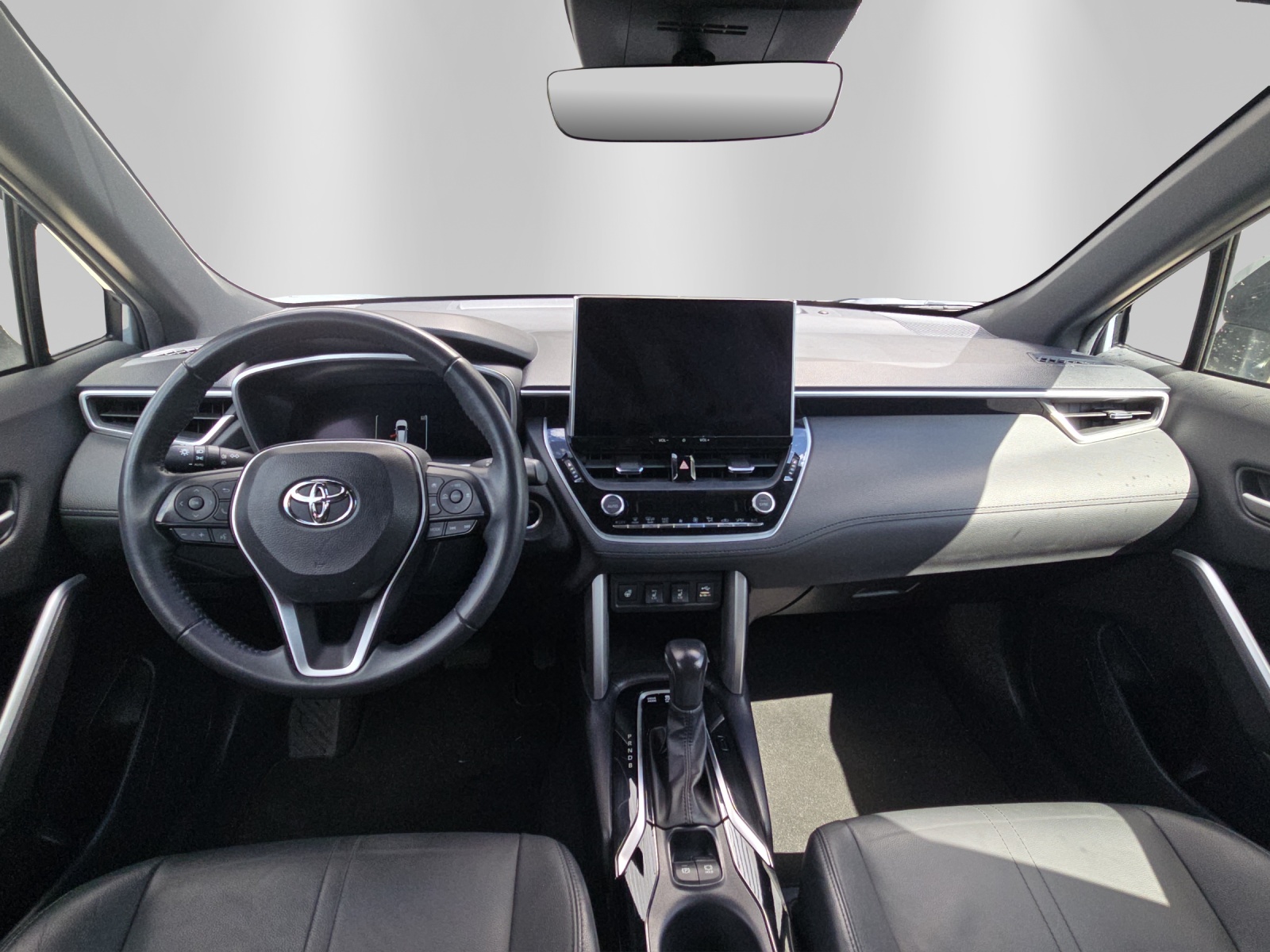 TOYOTA Corolla Cross 2.0 HSD Trend AWD-i-image-10