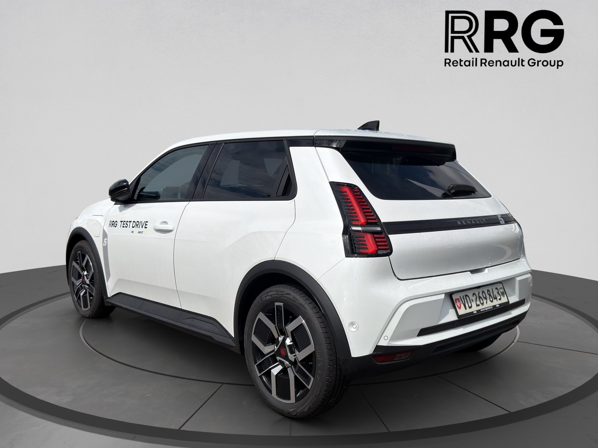 RENAULT R5 E-Tech Comfort Range 52 kWh Techno-image-4