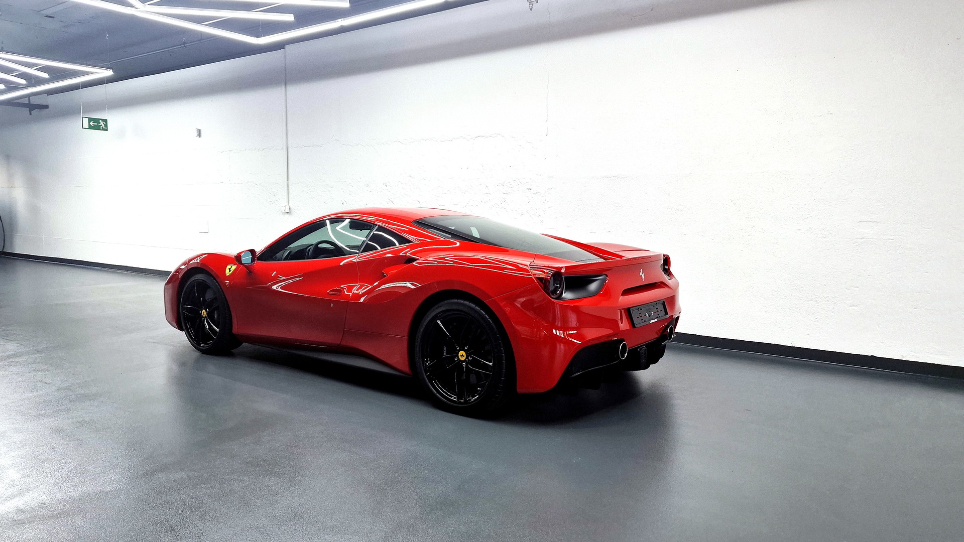 FERRARI 488 GTB 3.9 Turbo-image-6