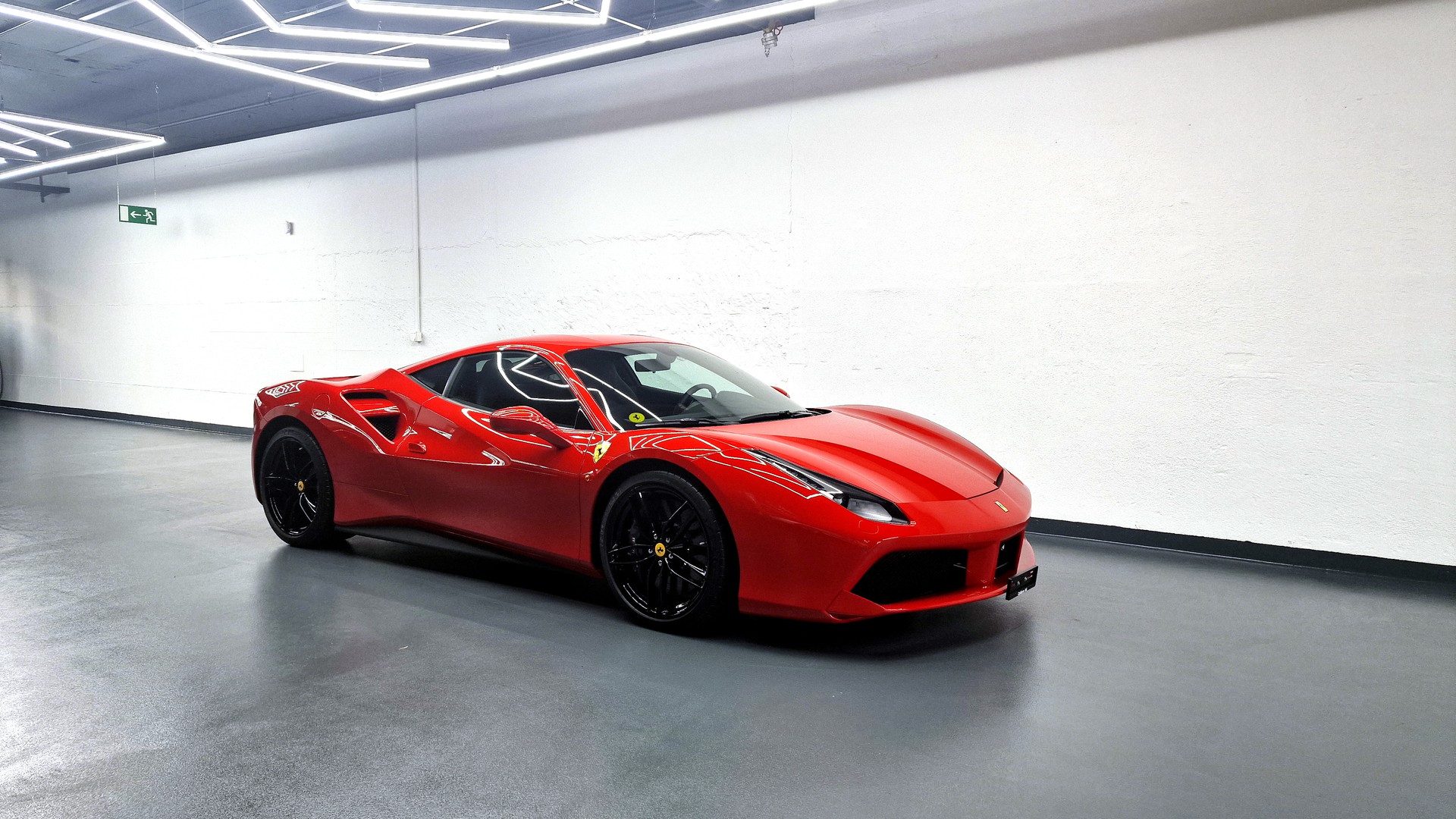 FERRARI 488 GTB 3.9 Turbo-image-1