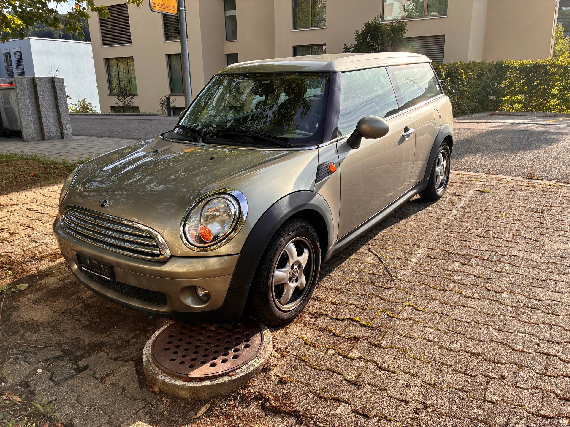 MINI 1.6i Cooper-image-0