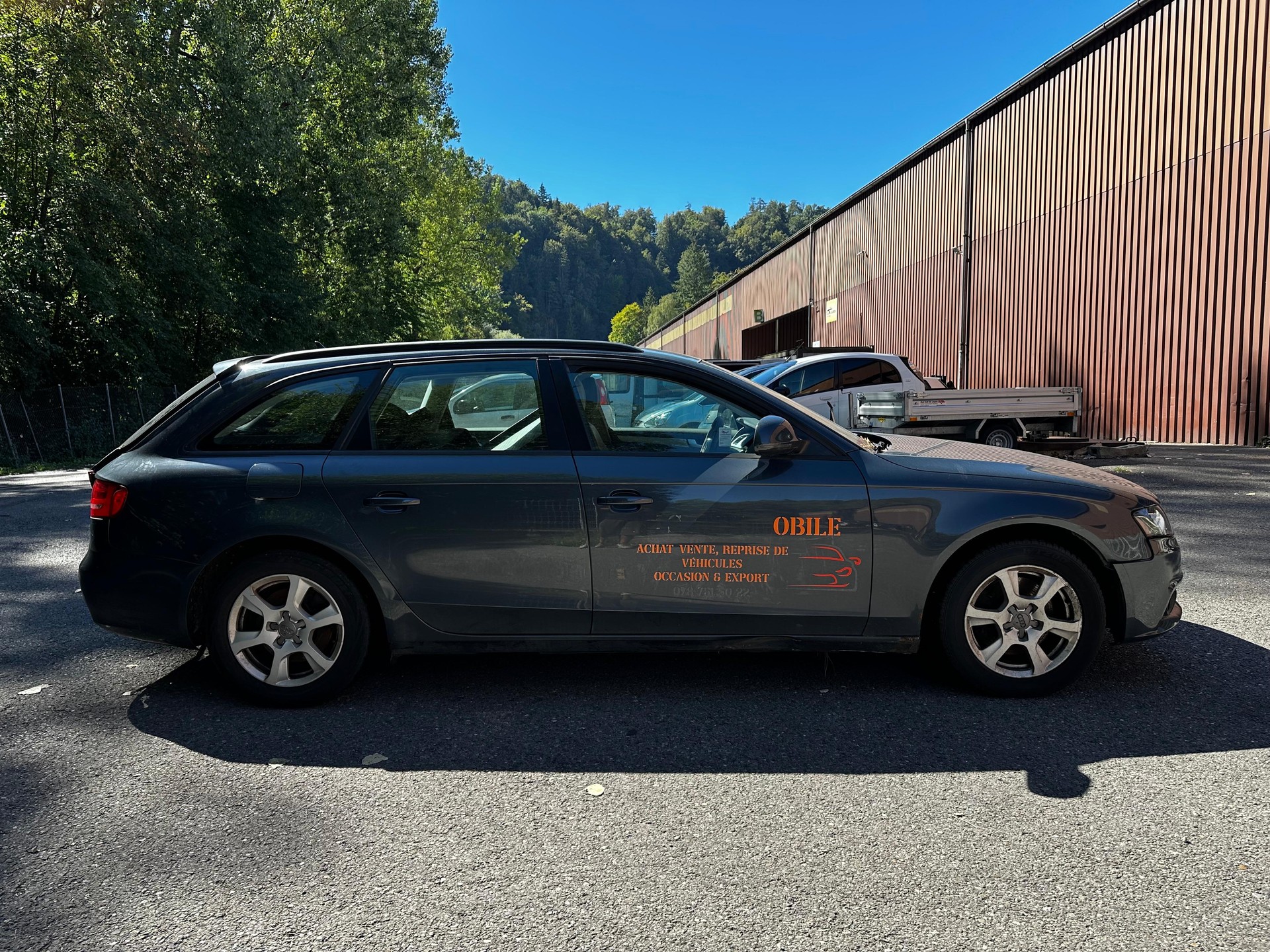 AUDI A4 Avant 2.0 TDI multitronic-image-2
