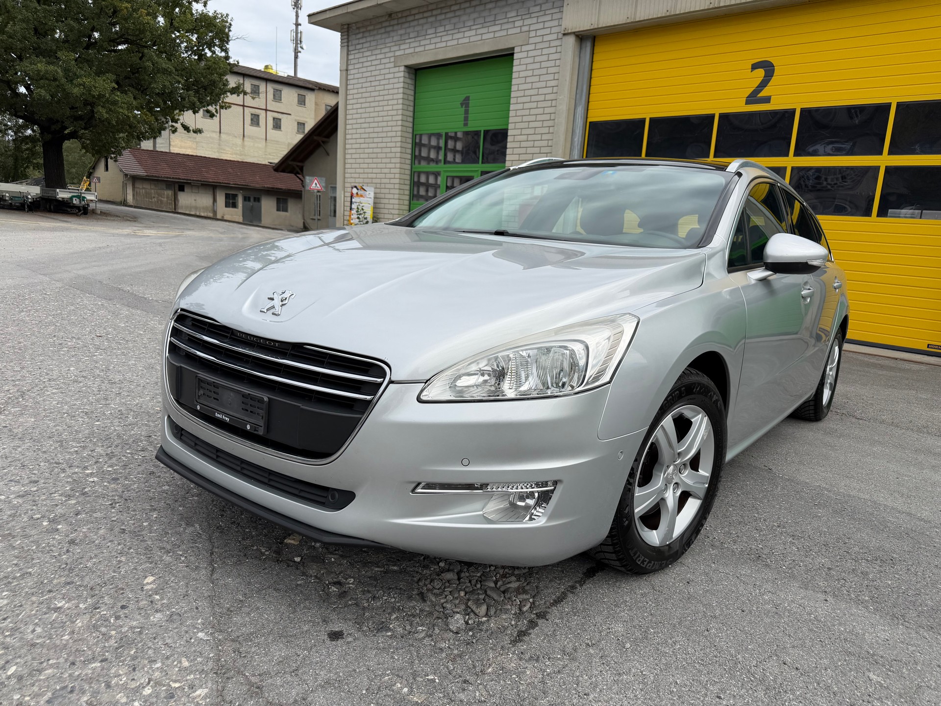 PEUGEOT 508 SW 1.6 16V T Active Automatic-image-0