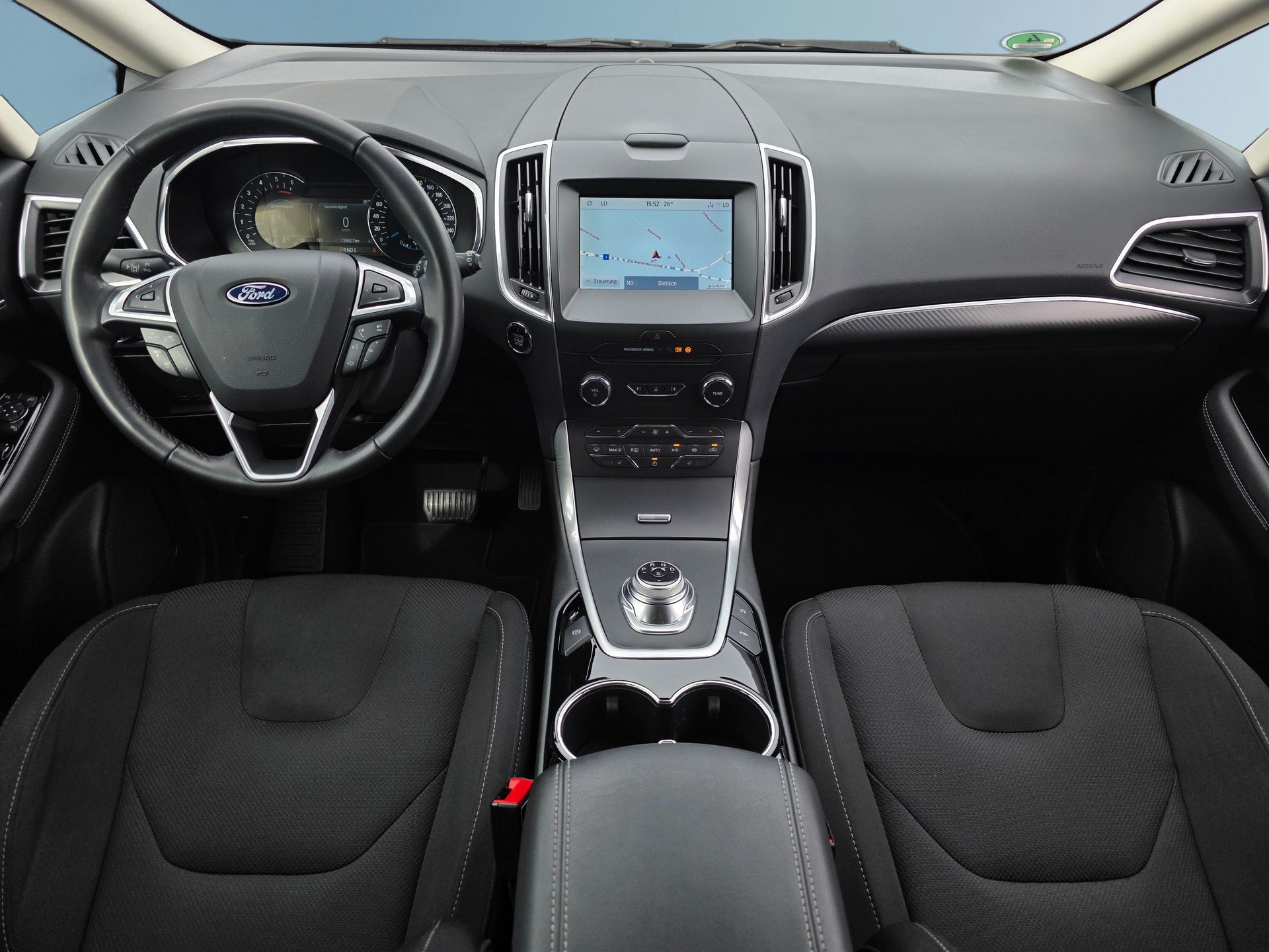 FORD S-Max 2.0 TDCi Titanium Automatic * Top Zustand * Anhängerkupplung *-image-8