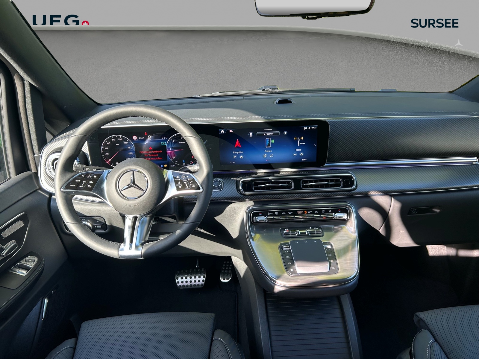 MERCEDES-BENZ V 300 d lang 4Matic Swiss Edition 9G-Tronic-image-5