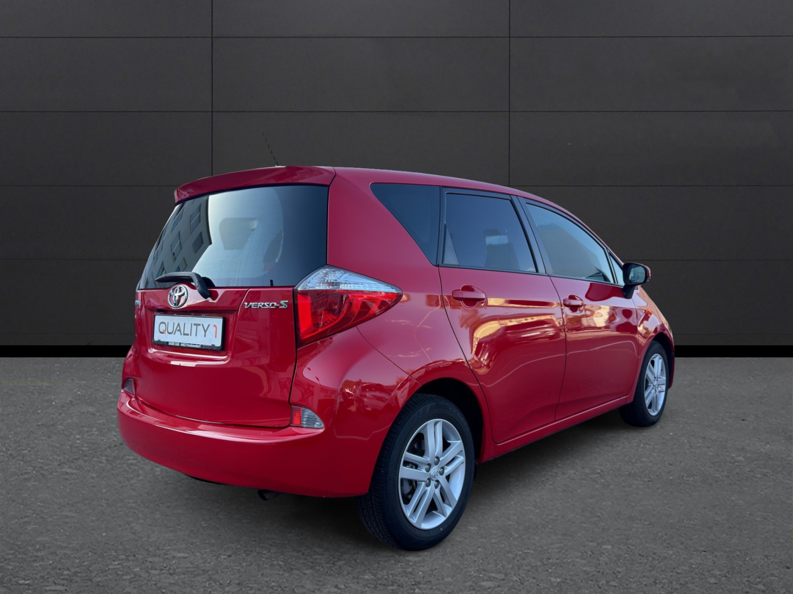 TOYOTA Verso-S 1.33 Linea Sol Multidrive S-image-4
