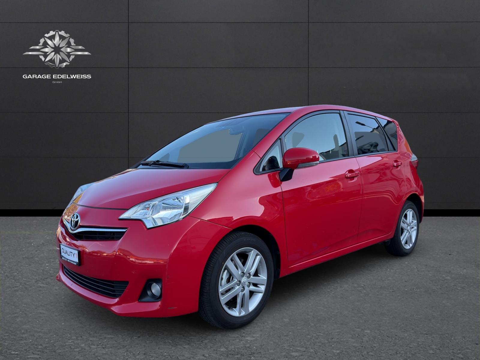 TOYOTA Verso-S 1.33 Linea Sol Multidrive S