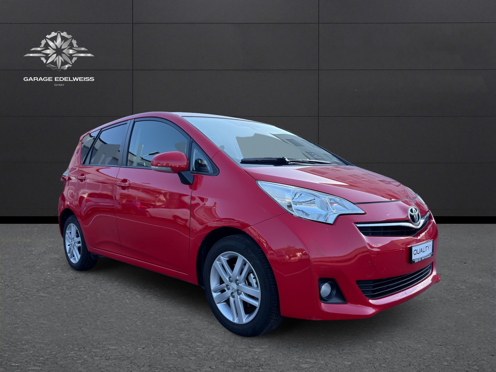 TOYOTA Verso-S 1.33 Linea Sol Multidrive S-image-6