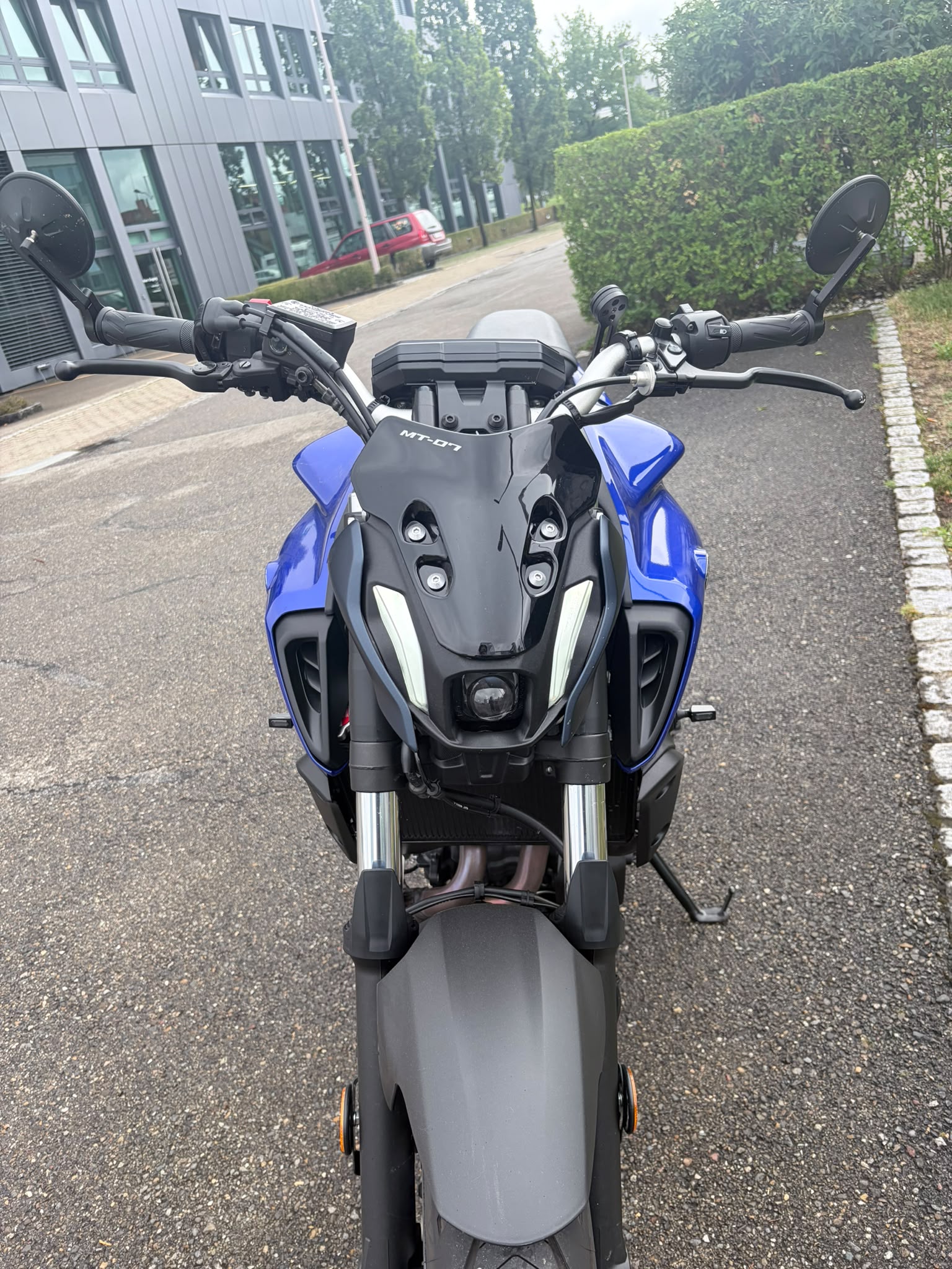 YAMAHA MT-07 ABS-showroom-element-2