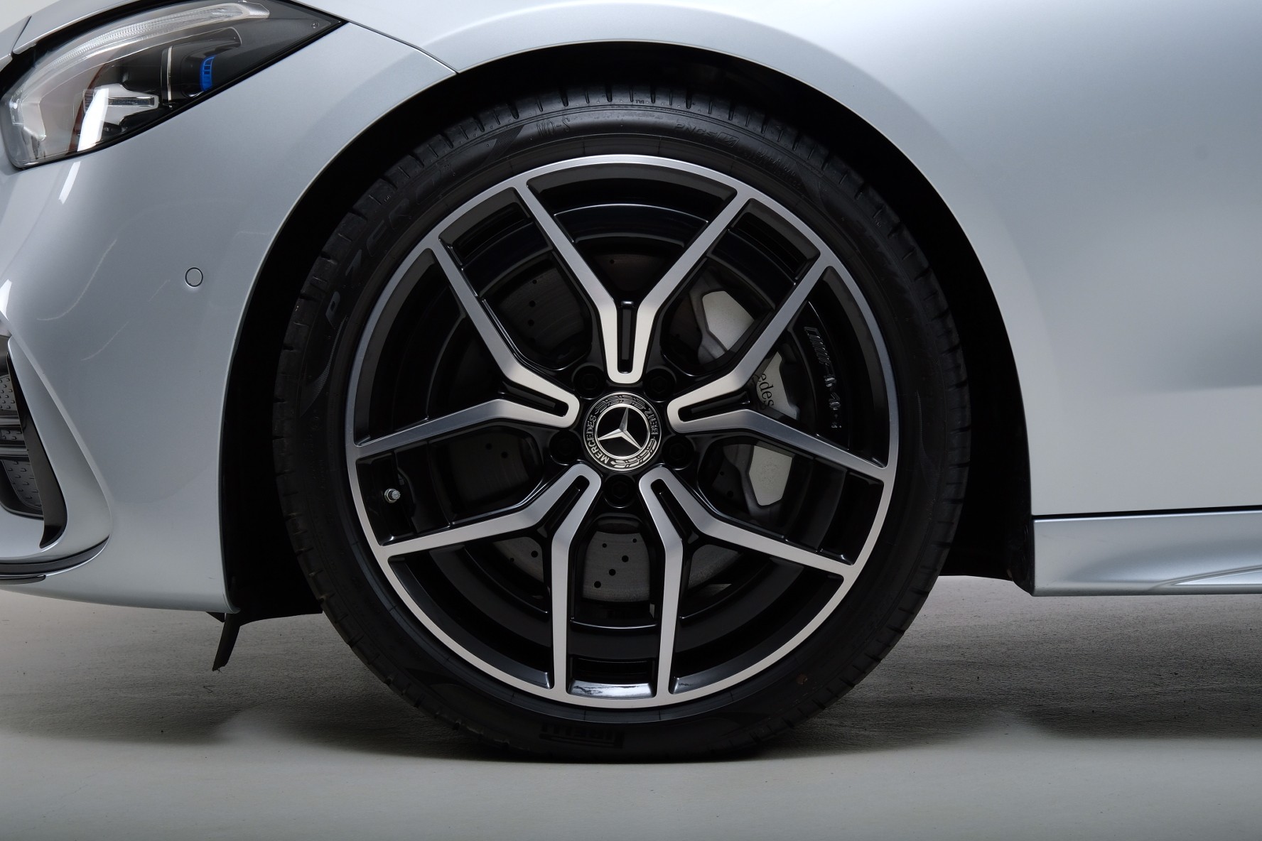MERCEDES-BENZ C 300 AMG Line 4matic W2026-image-1