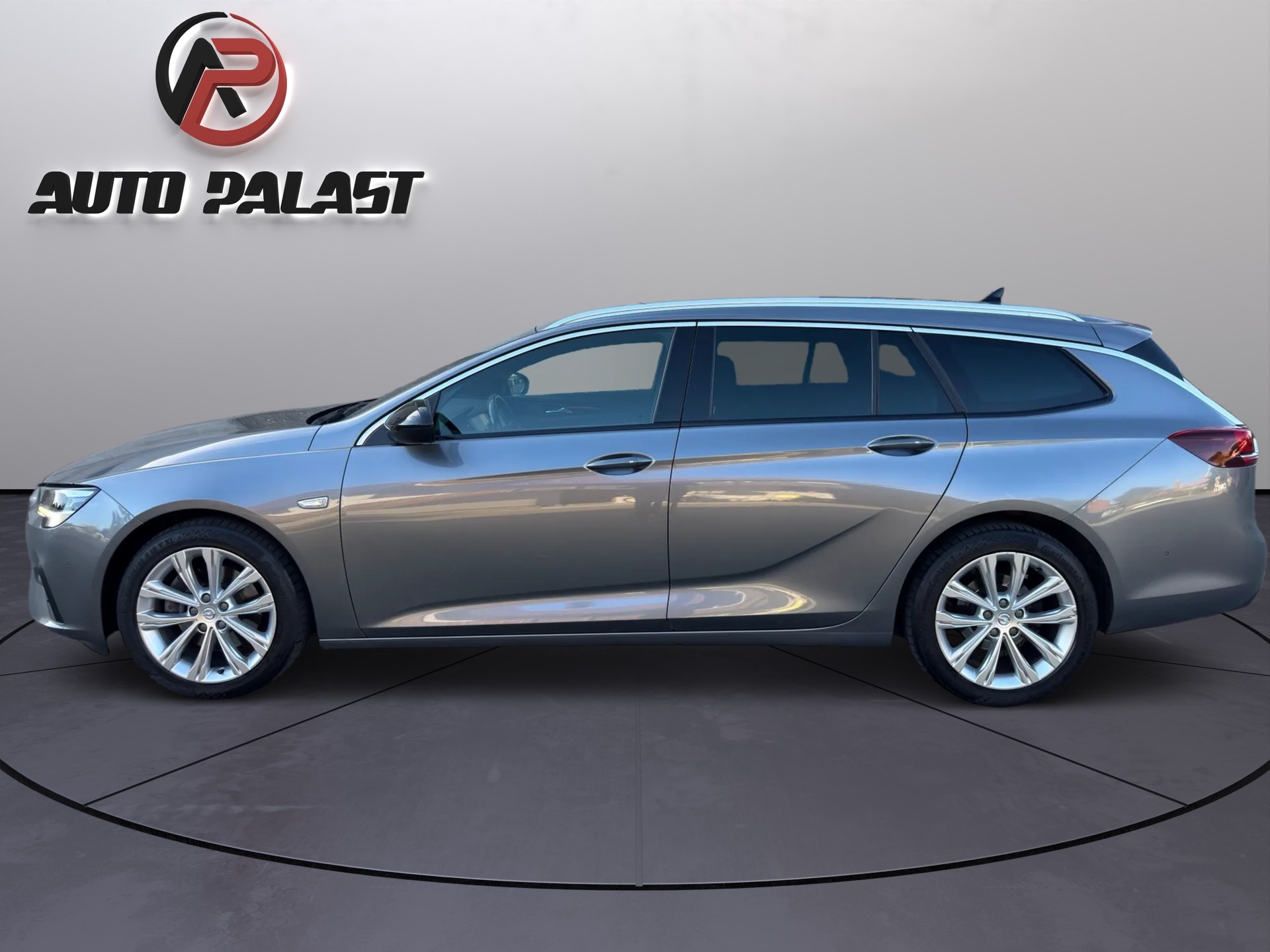 OPEL Insignia 2.0 CDTI Sports Tourer 4WD Elegance Automatic-image-1