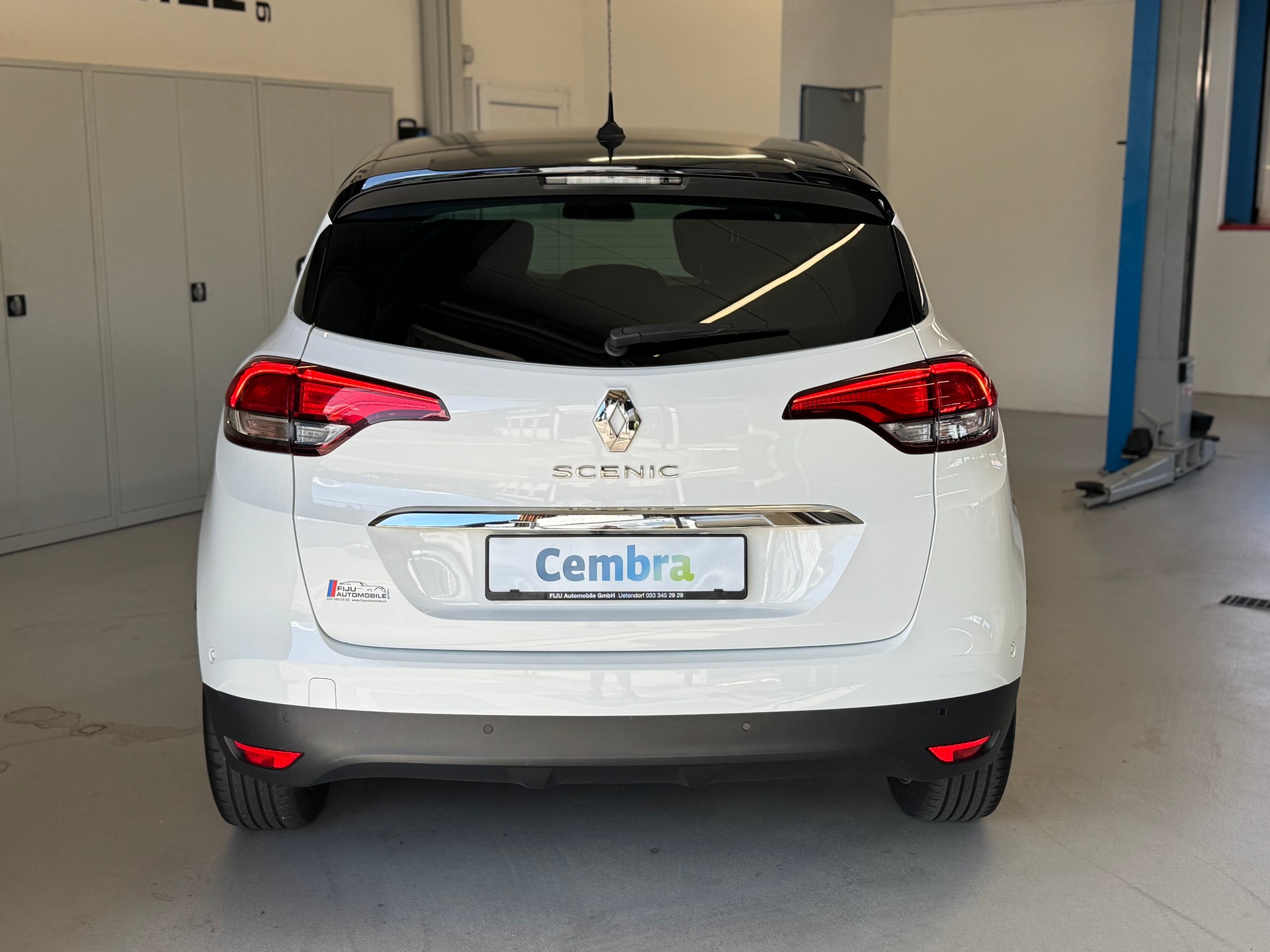 RENAULT Scénic 1.6 dCi Bose EDC-image-4
