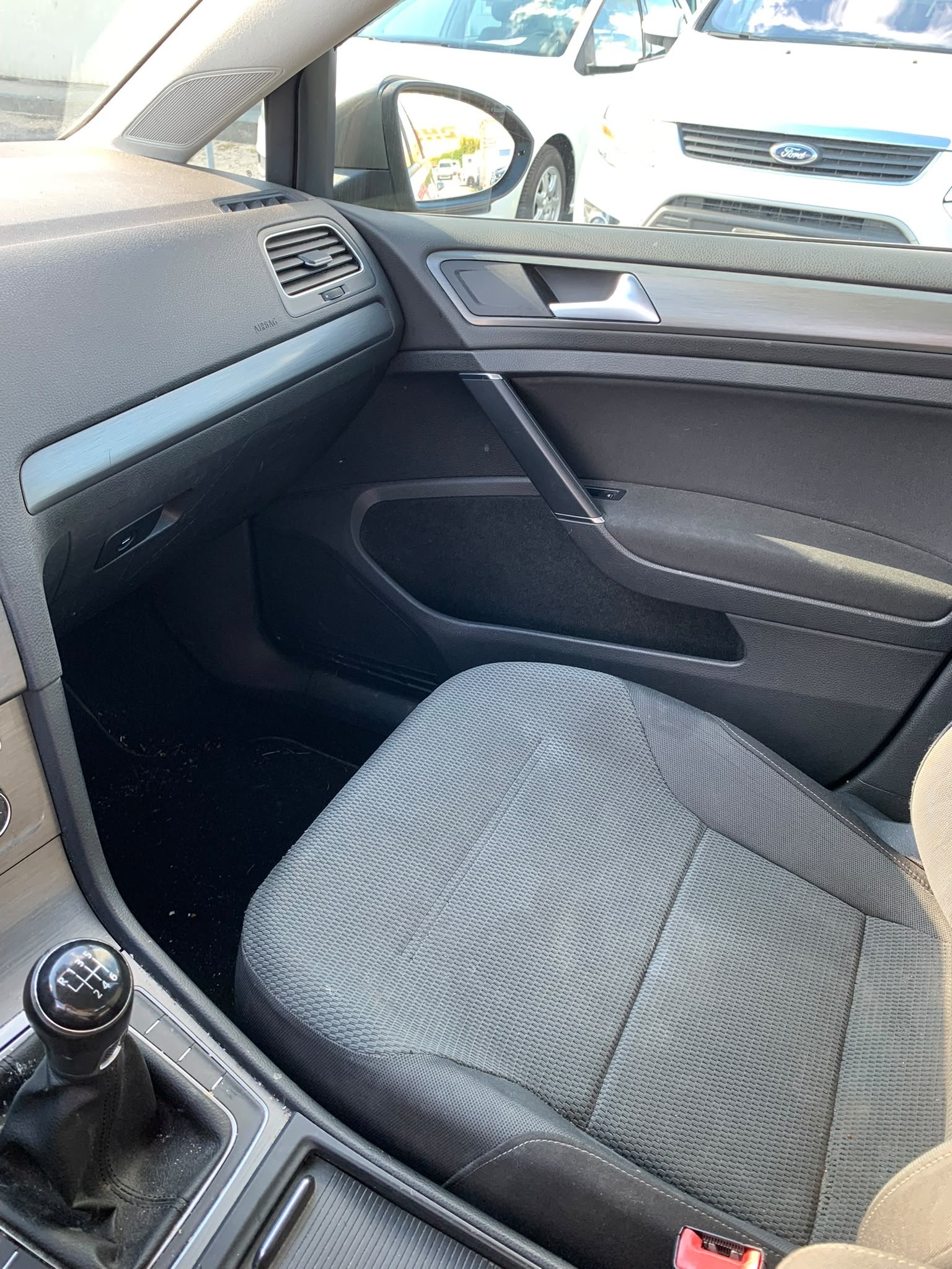 VW Golf 1.4 TSI Comfortline (Klima * Alufelgen * Multimedia * Multilenkrad * BO5)-image-13
