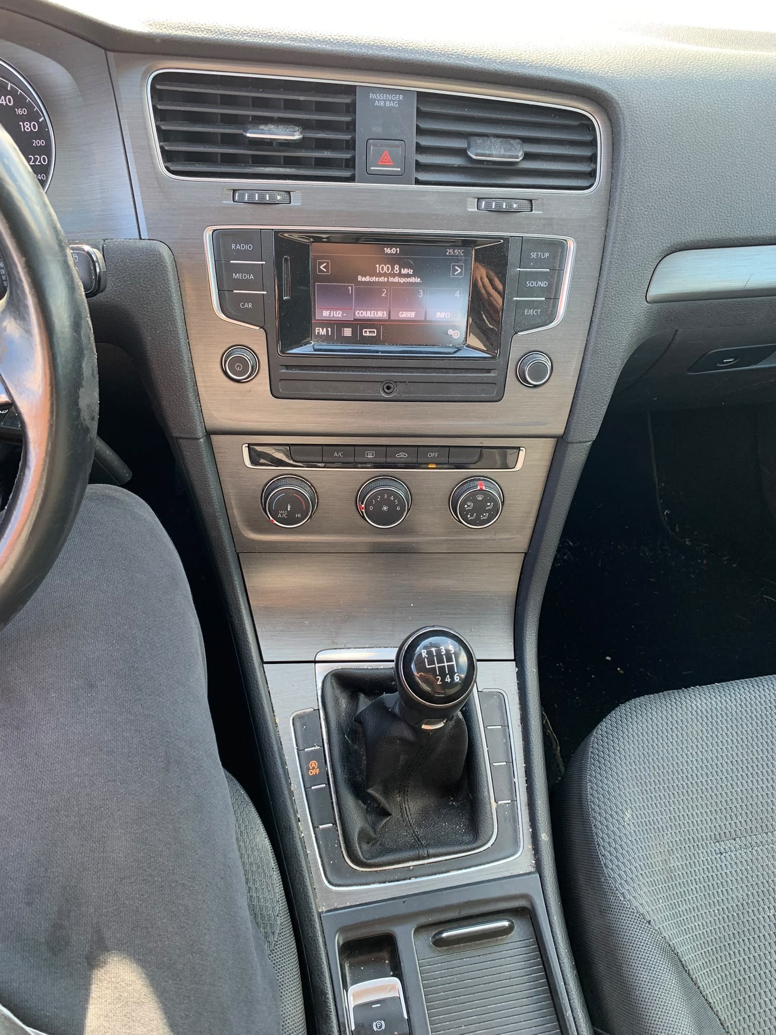 VW Golf 1.4 TSI Comfortline (Klima * Alufelgen * Multimedia * Multilenkrad * BO5)-image-14