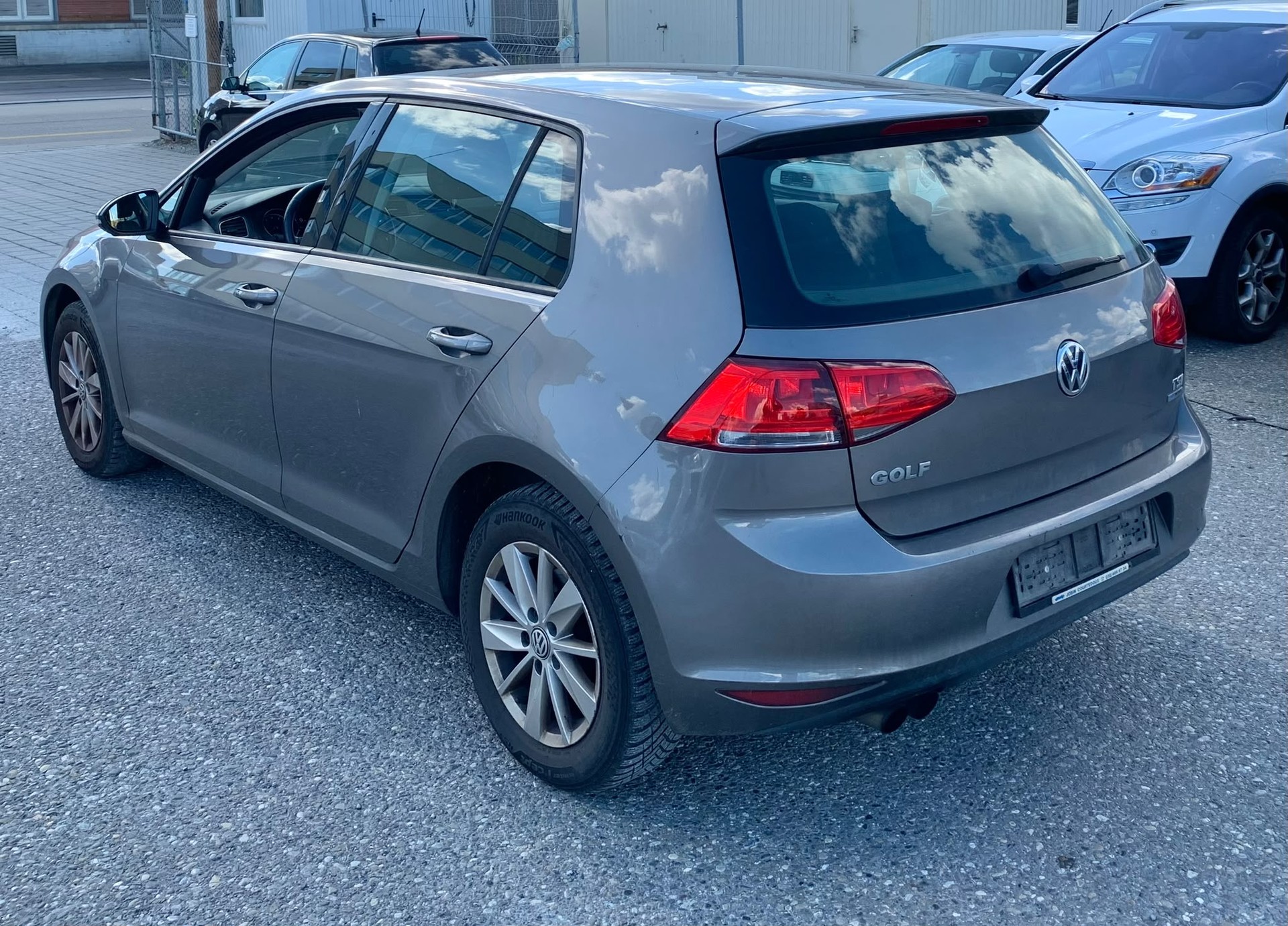 VW Golf 1.4 TSI Comfortline (Klima * Alufelgen * Multimedia * Multilenkrad * BO5)-image-4