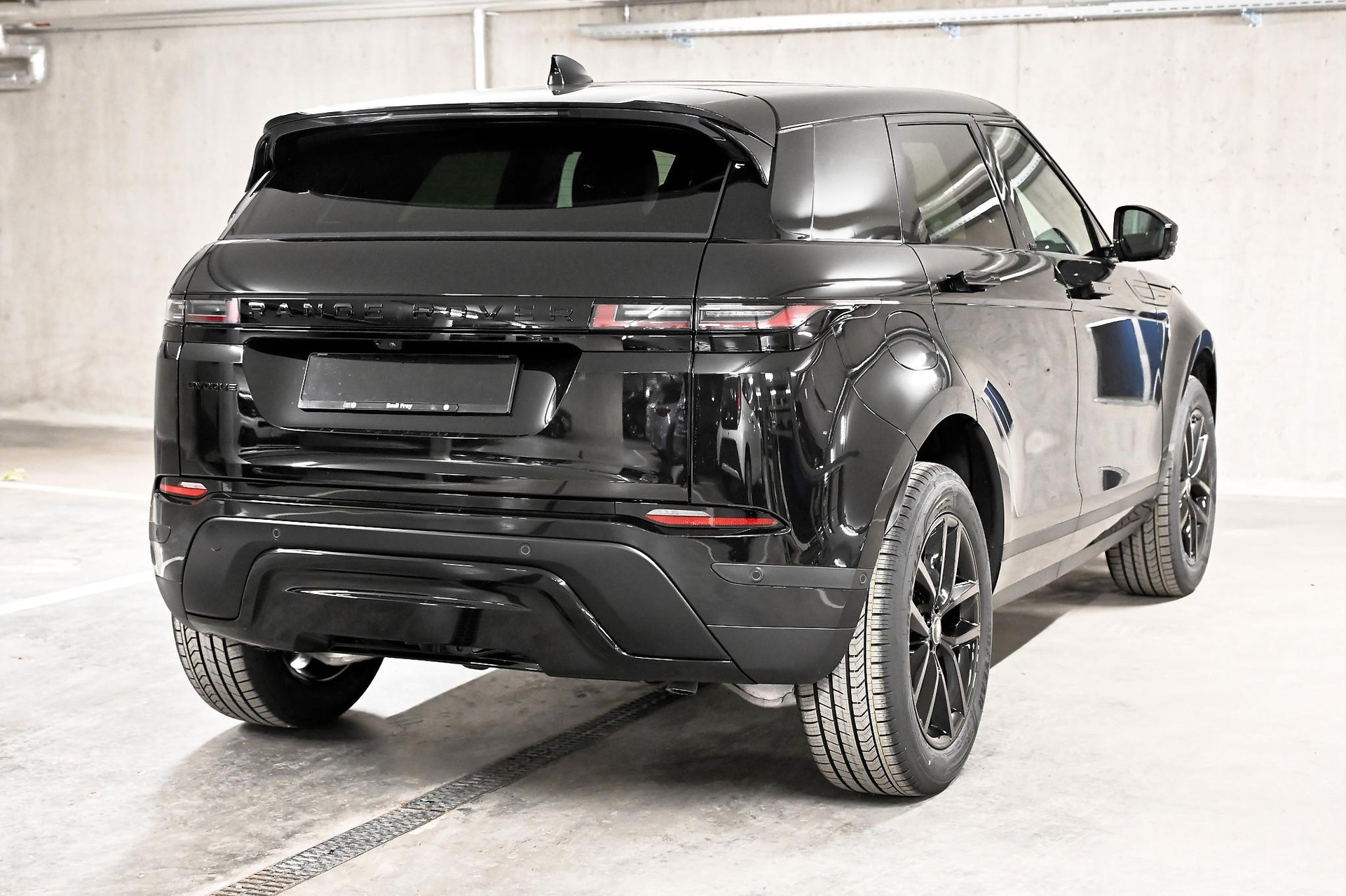 LAND ROVER Range Rover Evoque 1.5 T 270e S-image-12