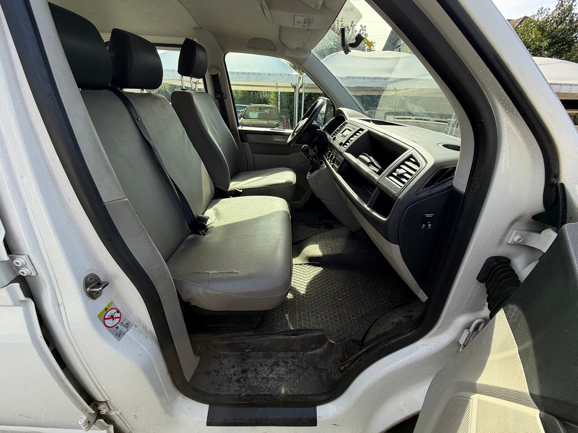 VW T6 2.0 TDI 4Motion-image-8