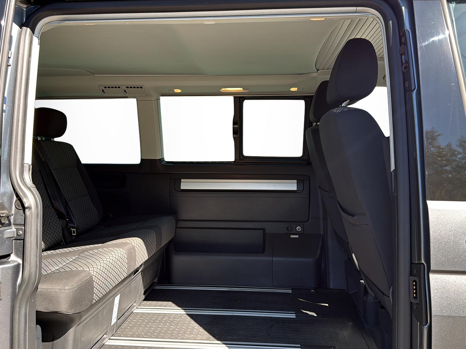 VW T6.1 California 3000 2.0 TDI 204 Beach DSG 4m-image-12