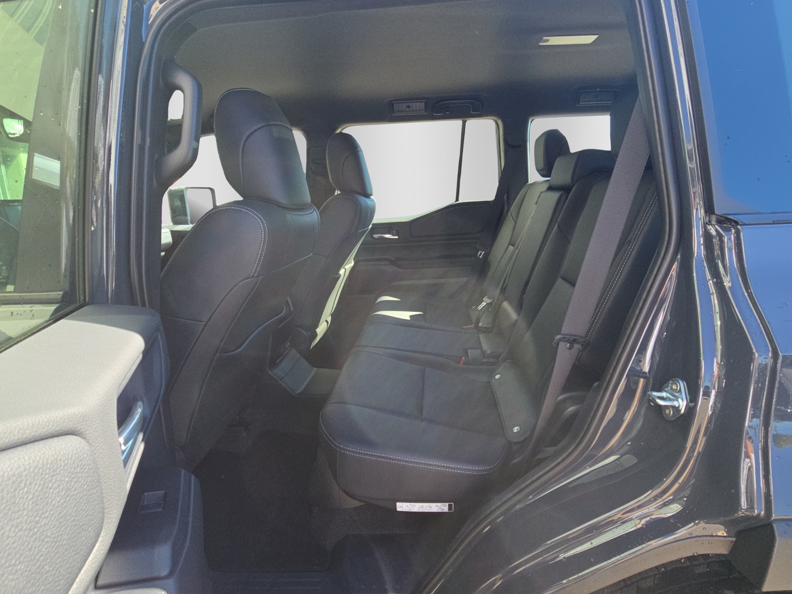TOYOTA Land Cruiser 2.8 D 48V Comfort-image-9