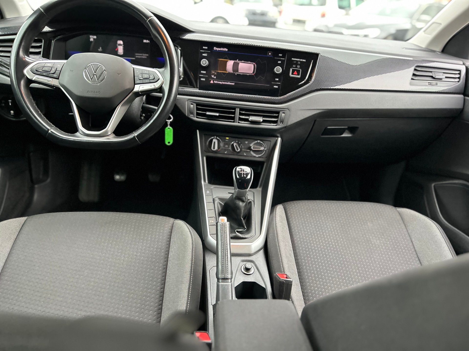 VW Polo 1.0 TSI Style-image-9