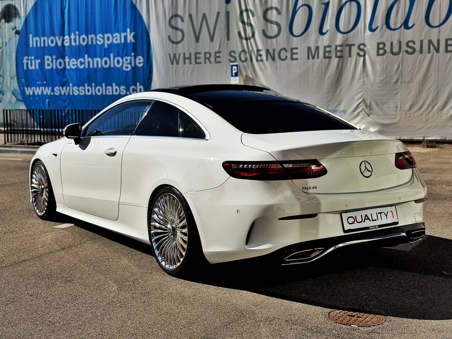 MERCEDES-BENZ E 400 Coupé AMG Line 4 Matic 9G-Tronic-image-2