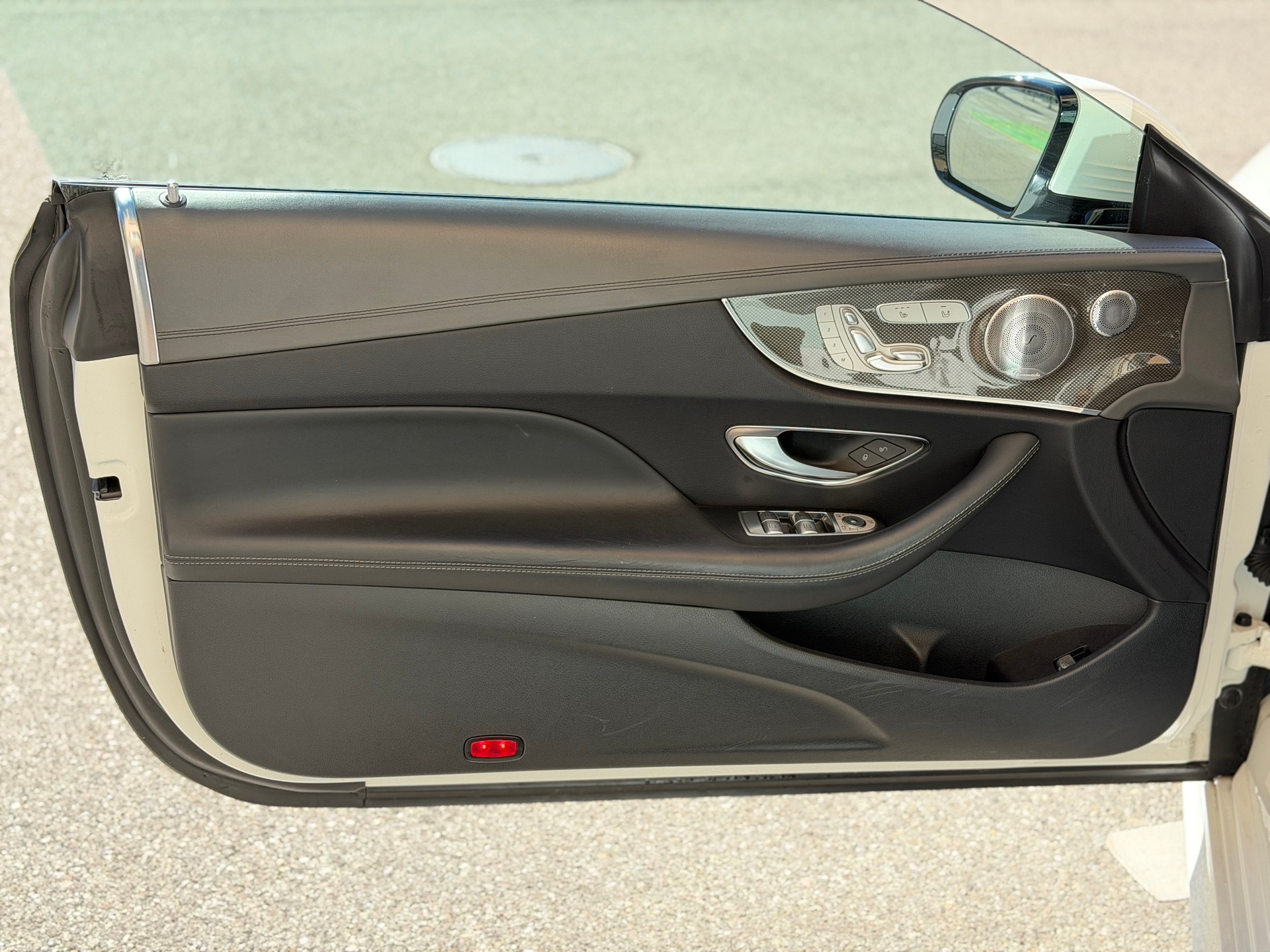 MERCEDES-BENZ E 400 Coupé AMG Line 4 Matic 9G-Tronic-image-16