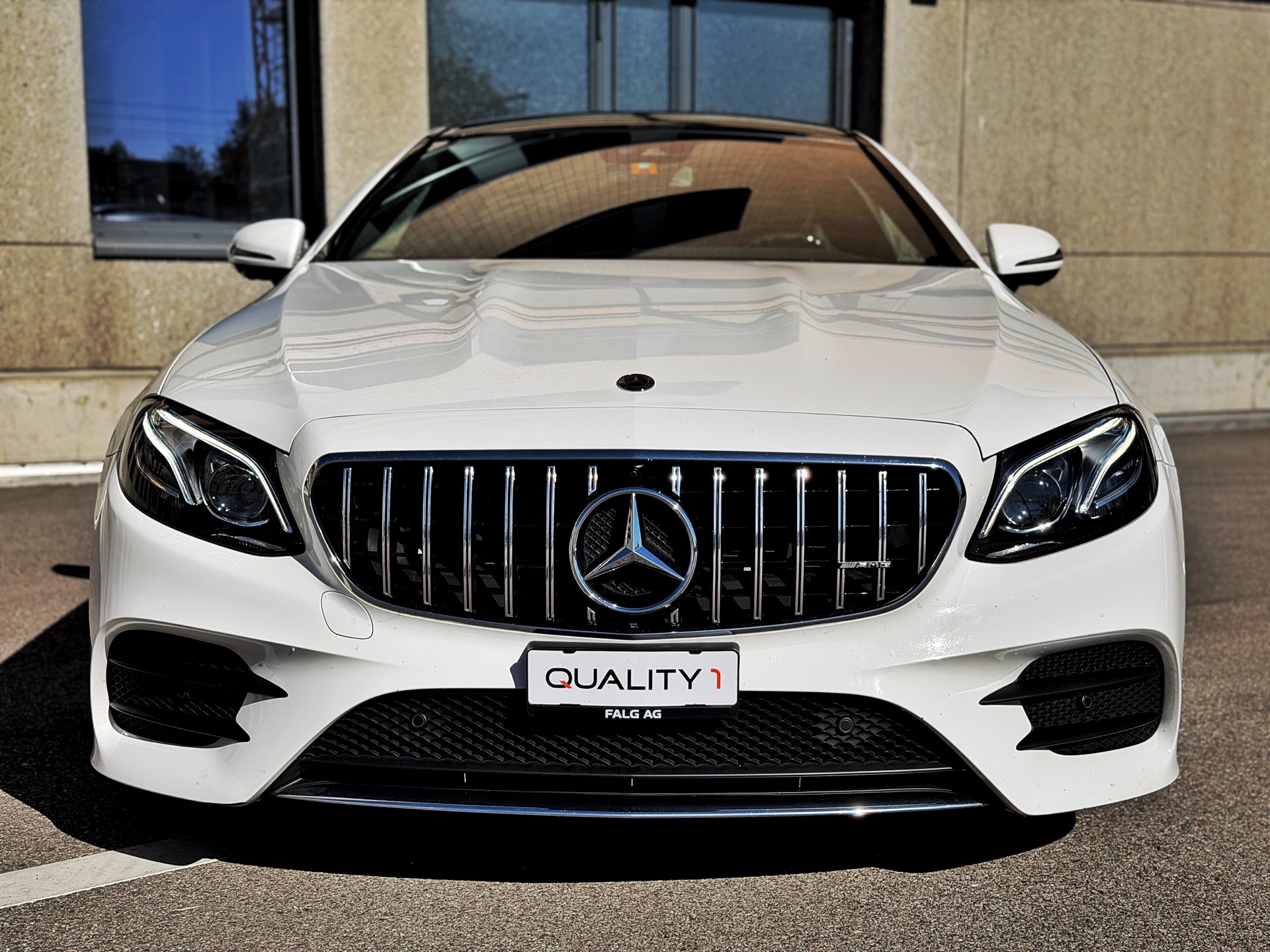 MERCEDES-BENZ E 400 Coupé AMG Line 4 Matic 9G-Tronic-image-6