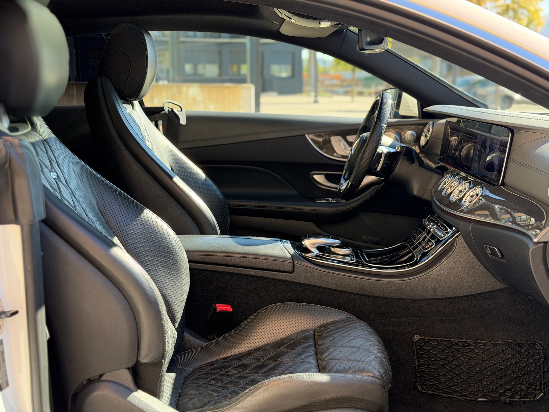 MERCEDES-BENZ E 400 Coupé AMG Line 4 Matic 9G-Tronic-image-23