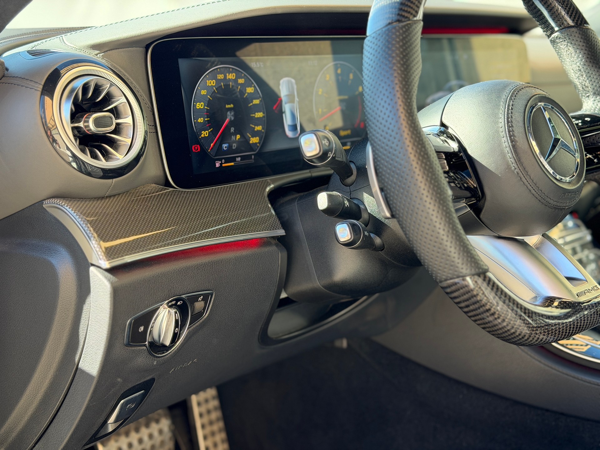 MERCEDES-BENZ E 400 Coupé AMG Line 4 Matic 9G-Tronic-image-14