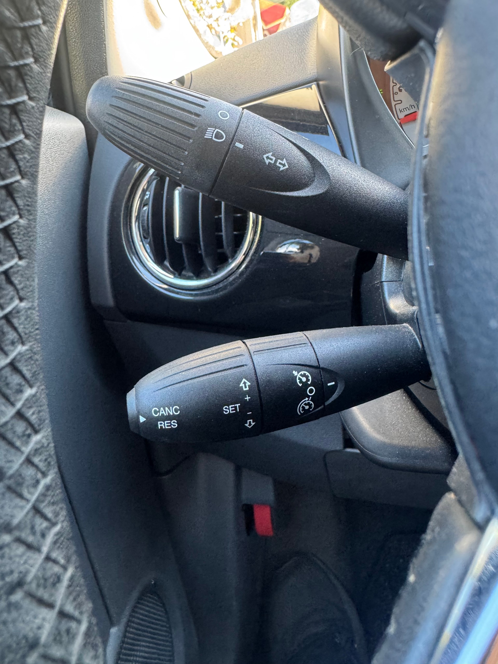 FIAT 500C 1.2 Lounge-image-13