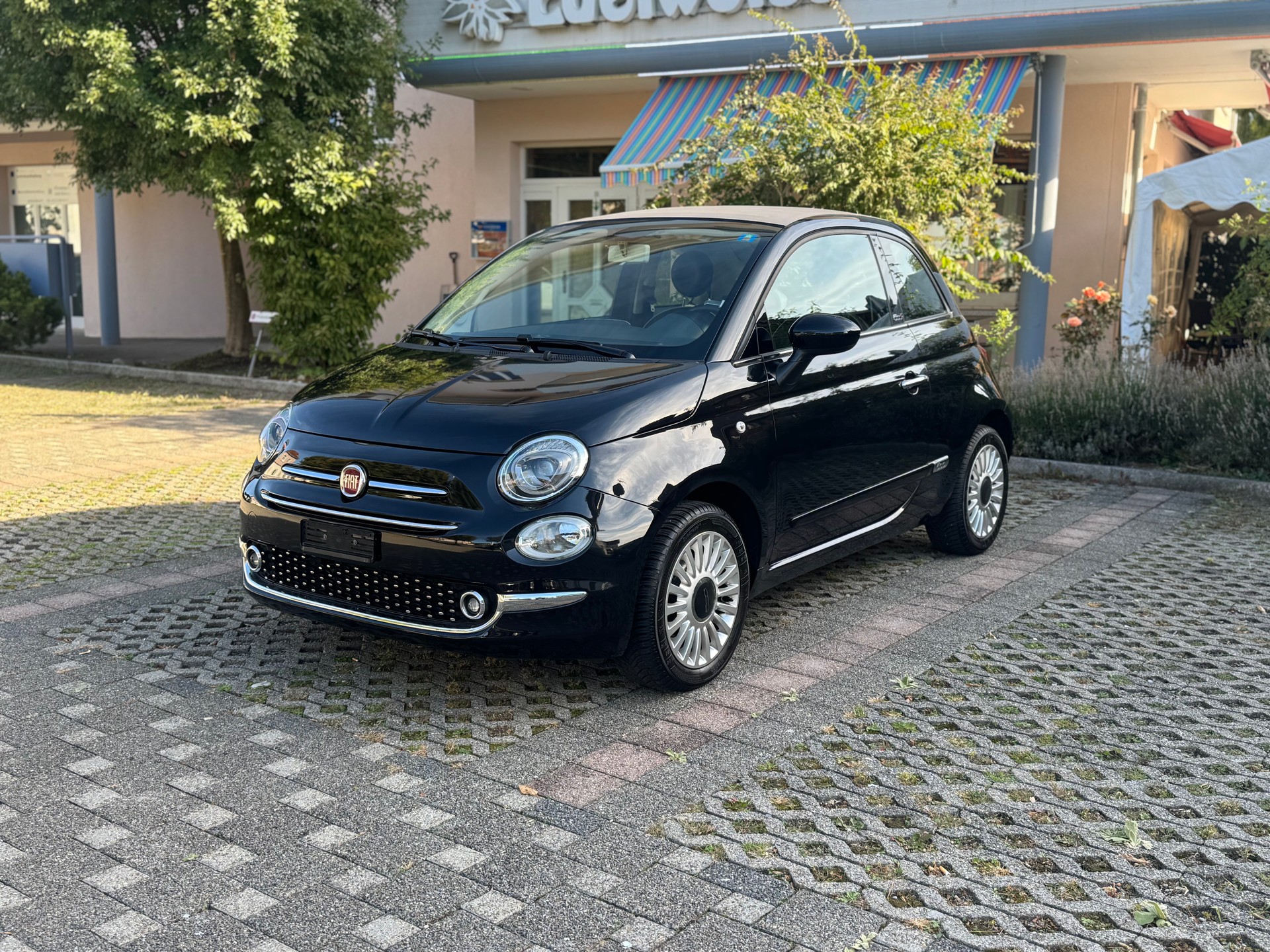 FIAT 500C 1.2 Lounge-image-0