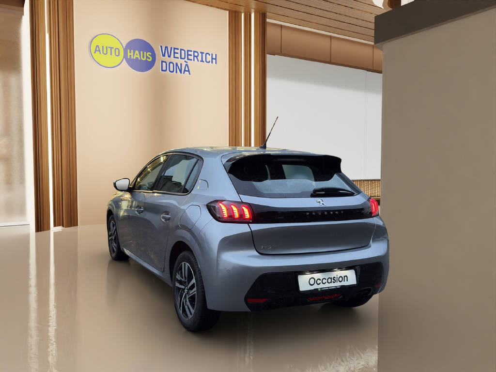 PEUGEOT 208 1.2 PureTech 130 Allure-image-2