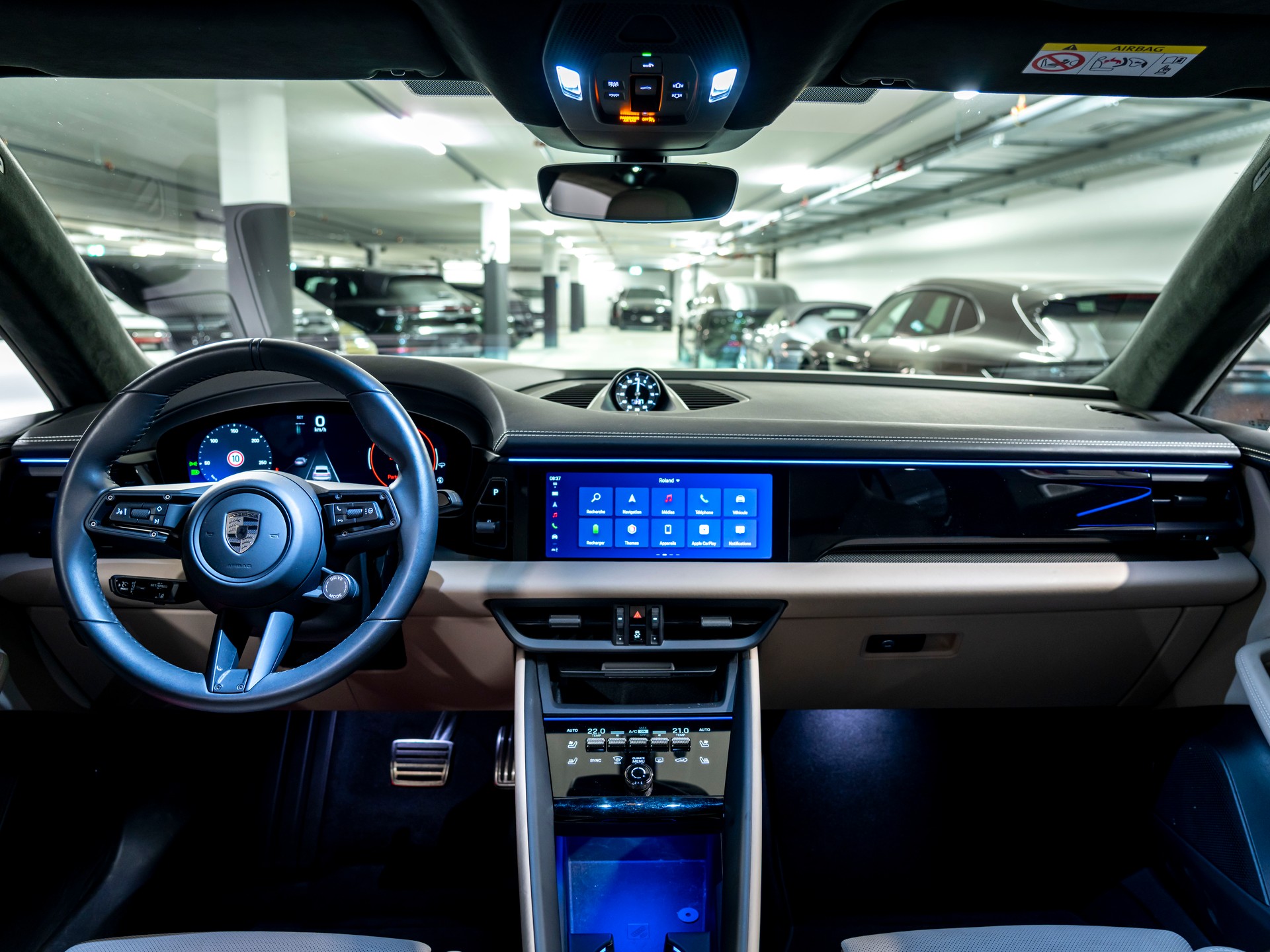 PORSCHE Macan Turbo 100kWh-image-22