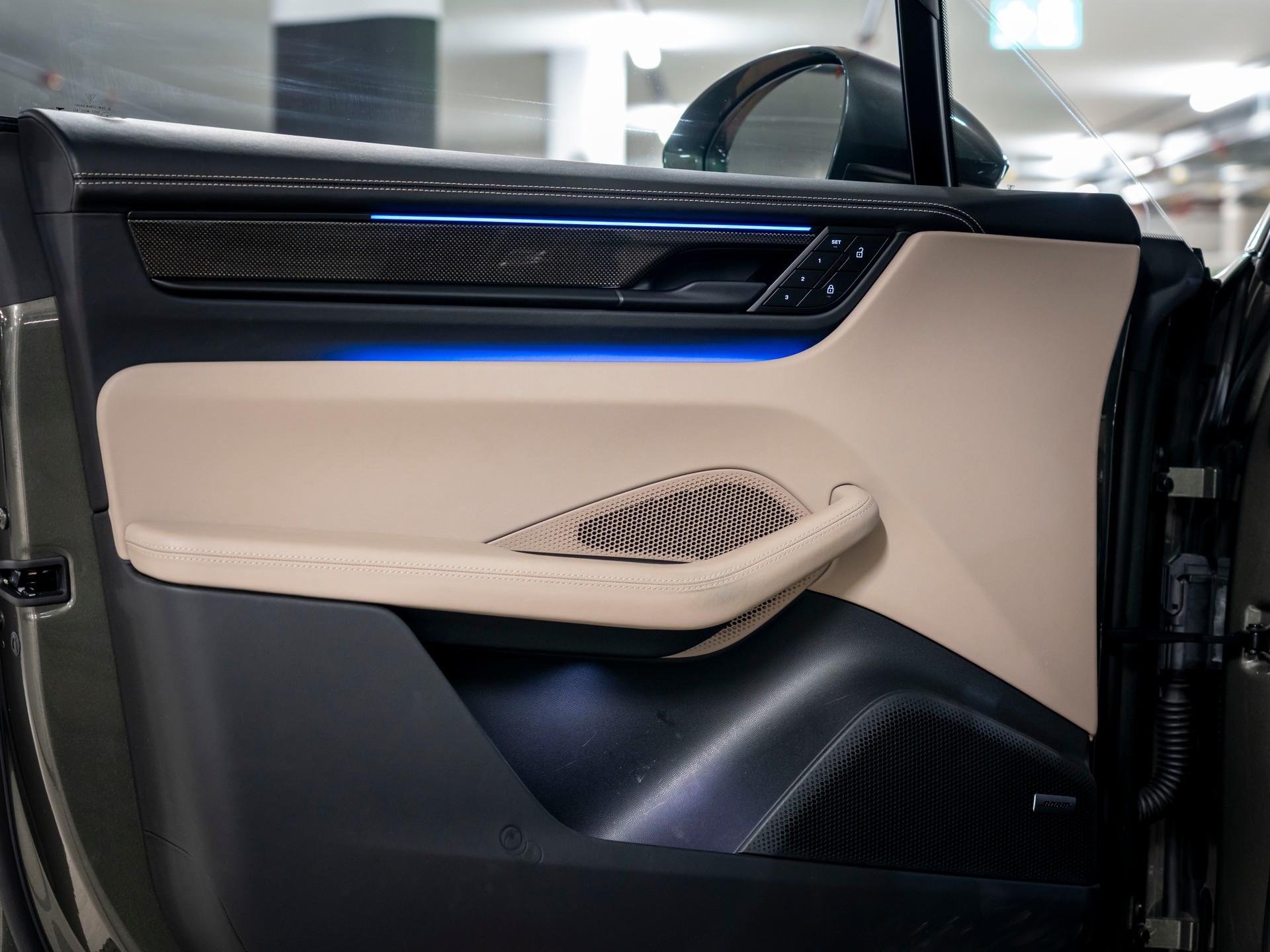 PORSCHE Macan Turbo 100kWh-image-20