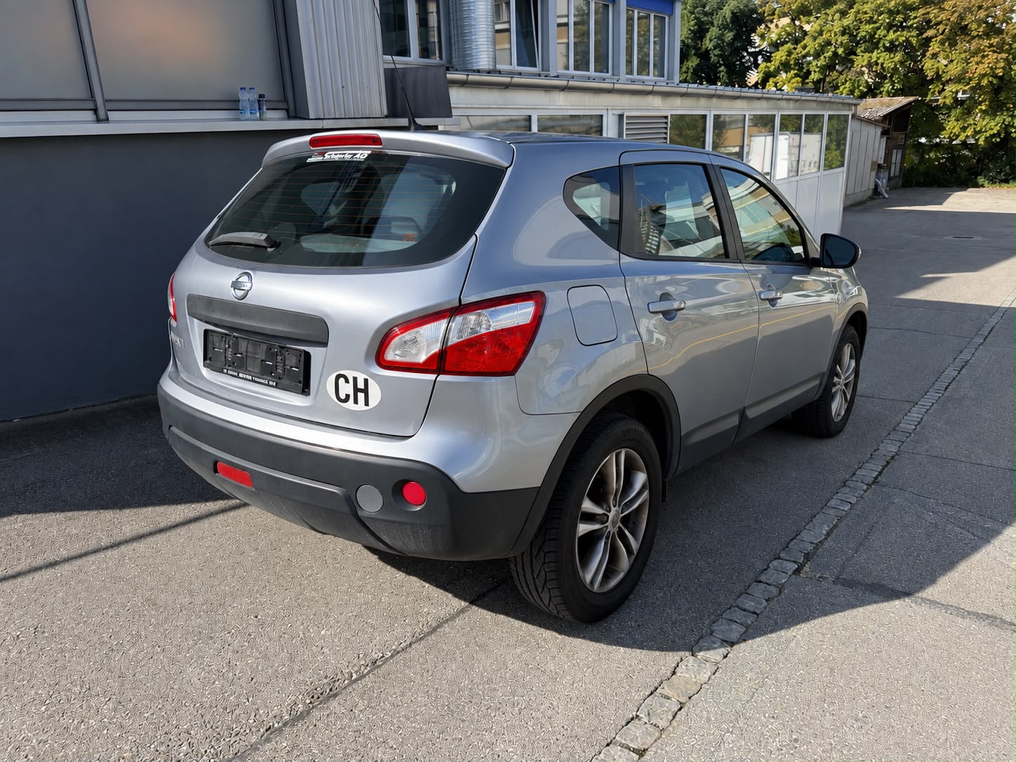 NISSAN Qashqai 2.0 4WD acenta XTronic CVT-image-2