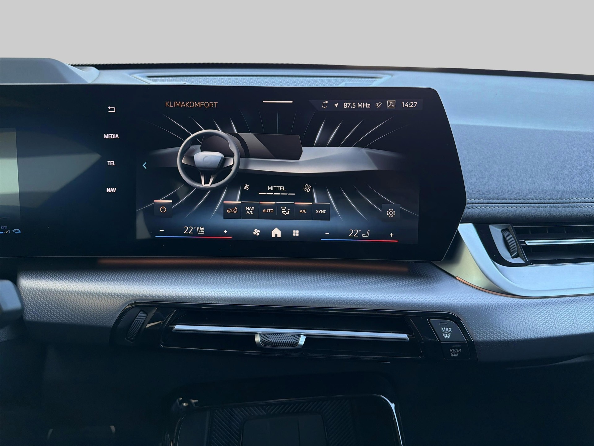 BMW X1 xDrive 30e M Sport-image-17