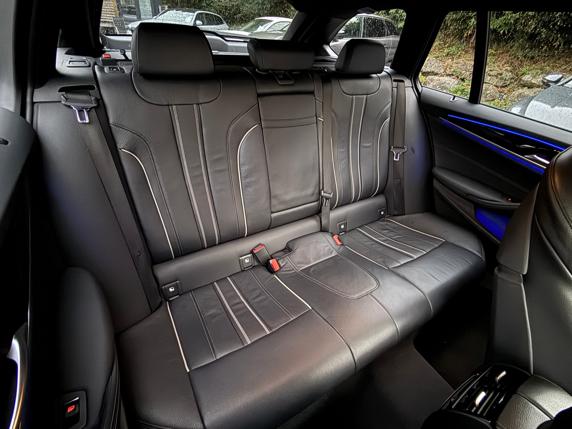 BMW 530d xDrive Touring Sport Line Steptronic*Anhängerkupplung*Soft-Close-Türen-image-22