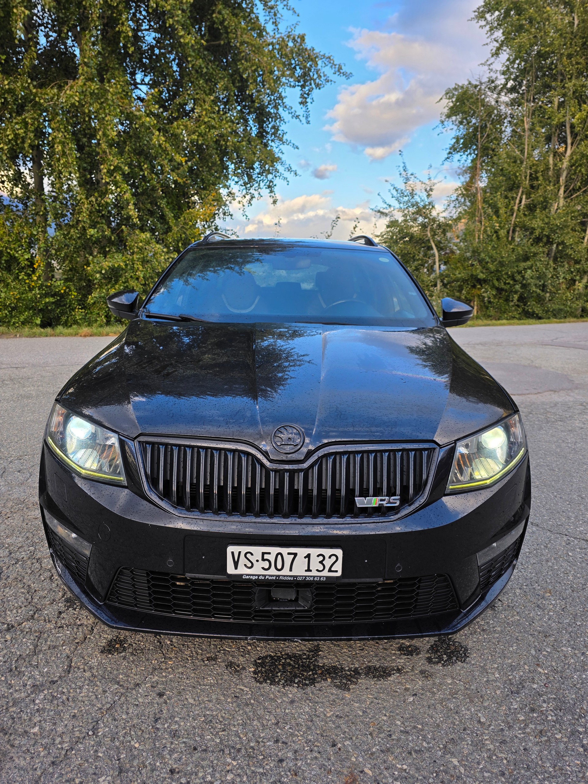 SKODA 2.0 TDI 184 RS 4x4 DSG-image-1